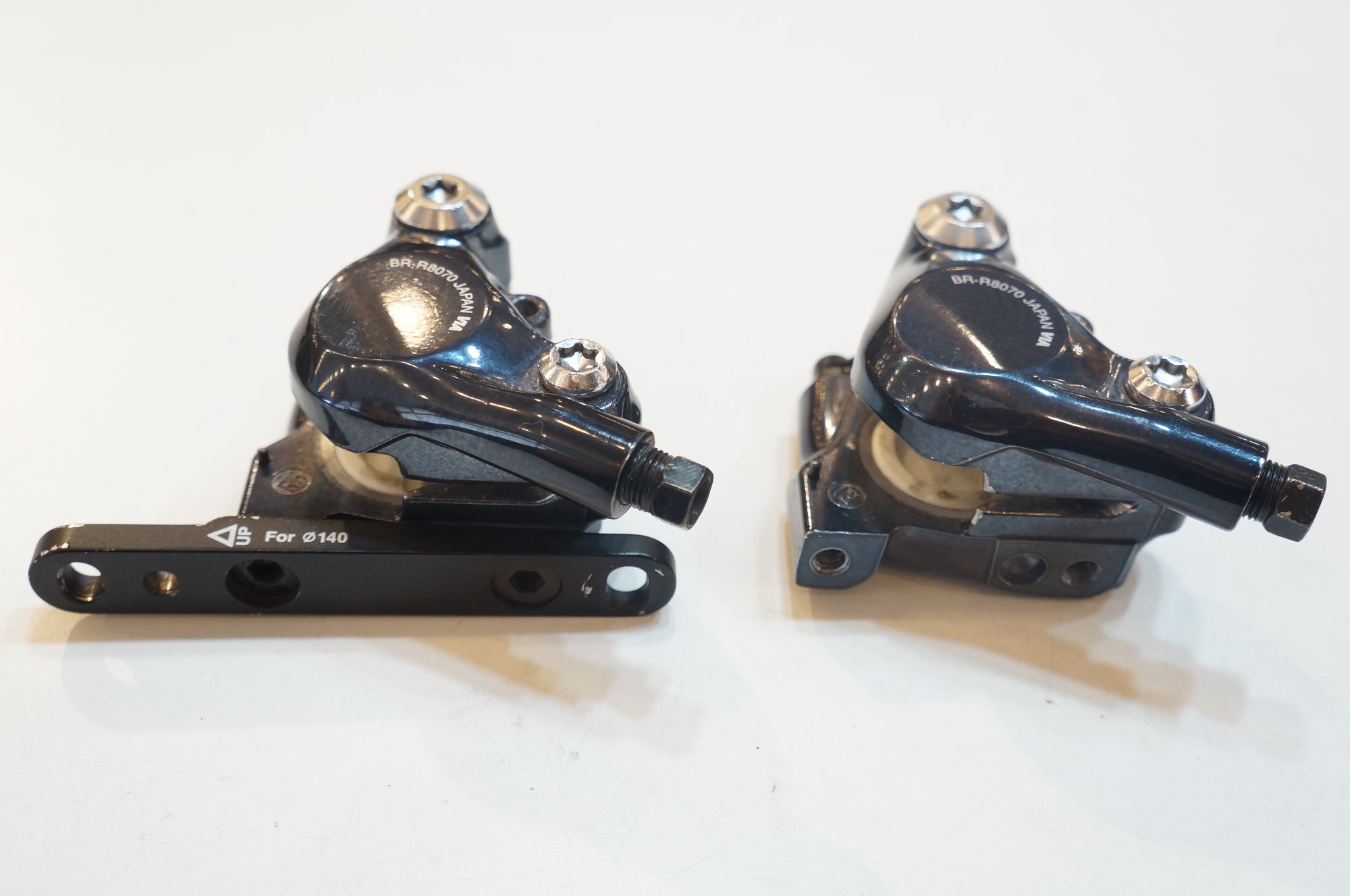 SHIMANO 「シマノ」 ULTEGRA BR-R8070 ディスクブレーキキャリパー / バイチャリ浦和ベース