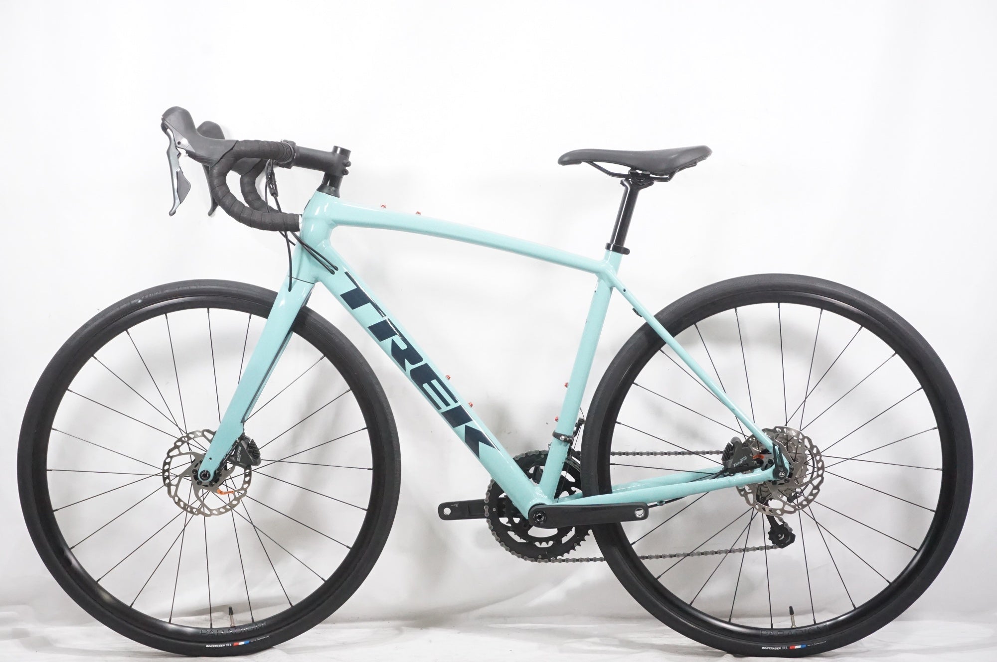 TREK 「トレック」 DOMANE AL4 GEN3  2023年モデル ロードバイク / AKIBA店