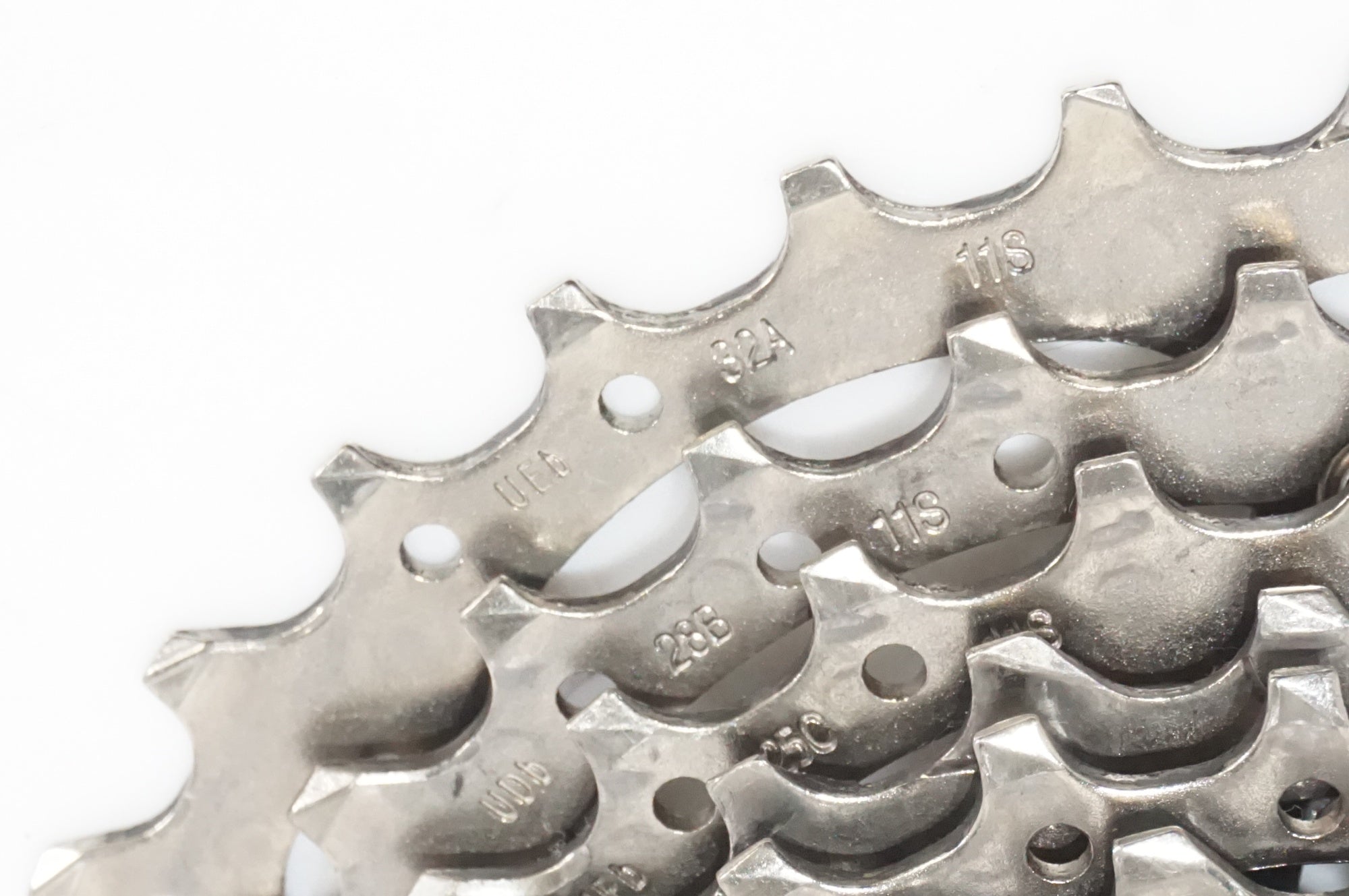 SHIMANO 「シマノ」 105 CS-R7000 11-32T スプロケット / AKIBA店