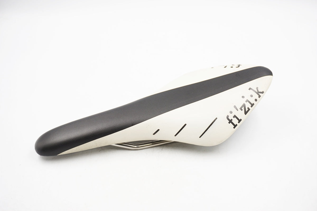 フィジークARIONE R3 TEST サドル未使用品 FIZIK 「フィジーク」 ARIONE R3 サドル / 奈良店 ｜ バイチャリ公式