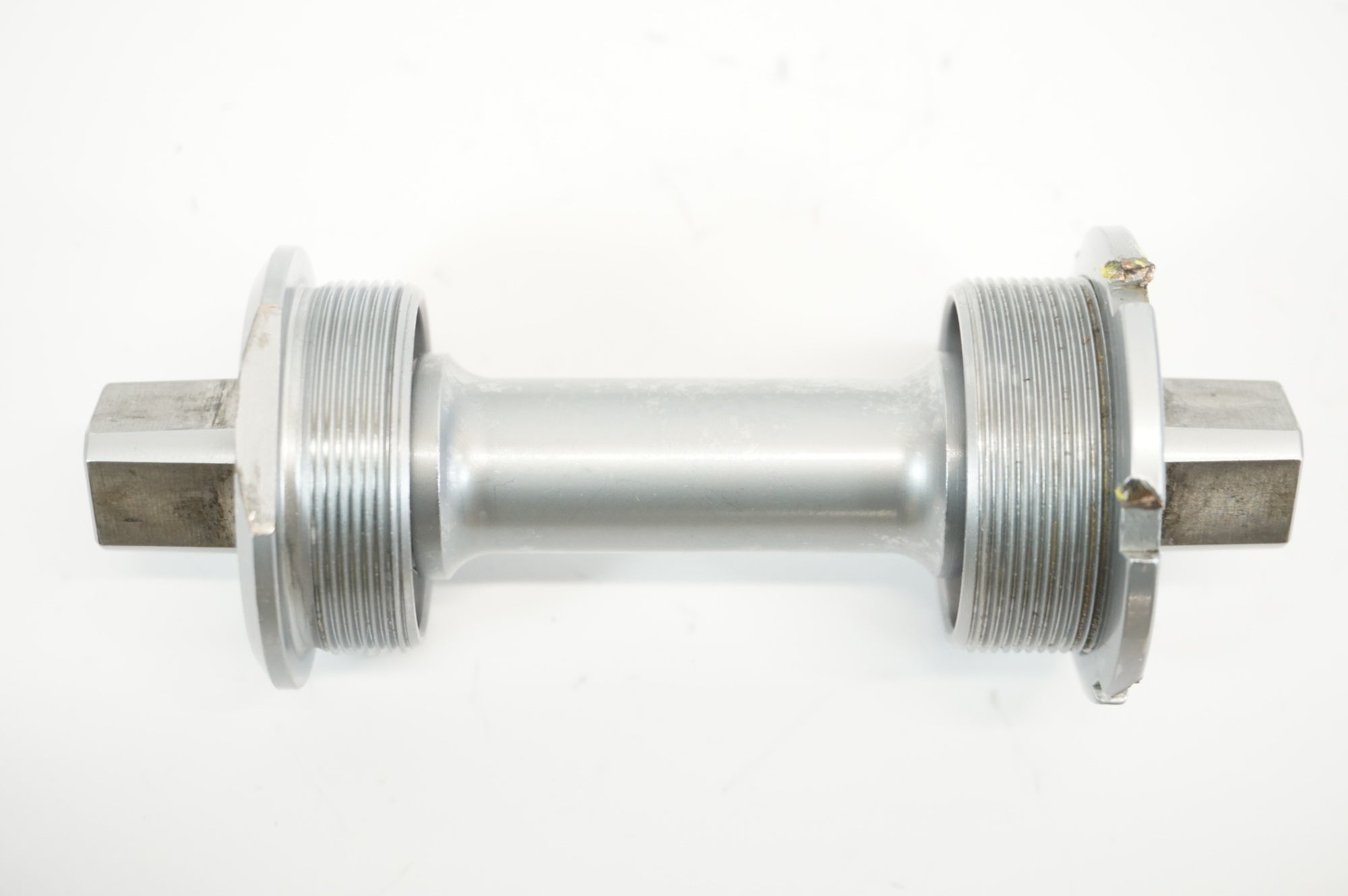 HATTA 「ハッタ」 R9400 NJS ボトムブラケット / 宇都宮店