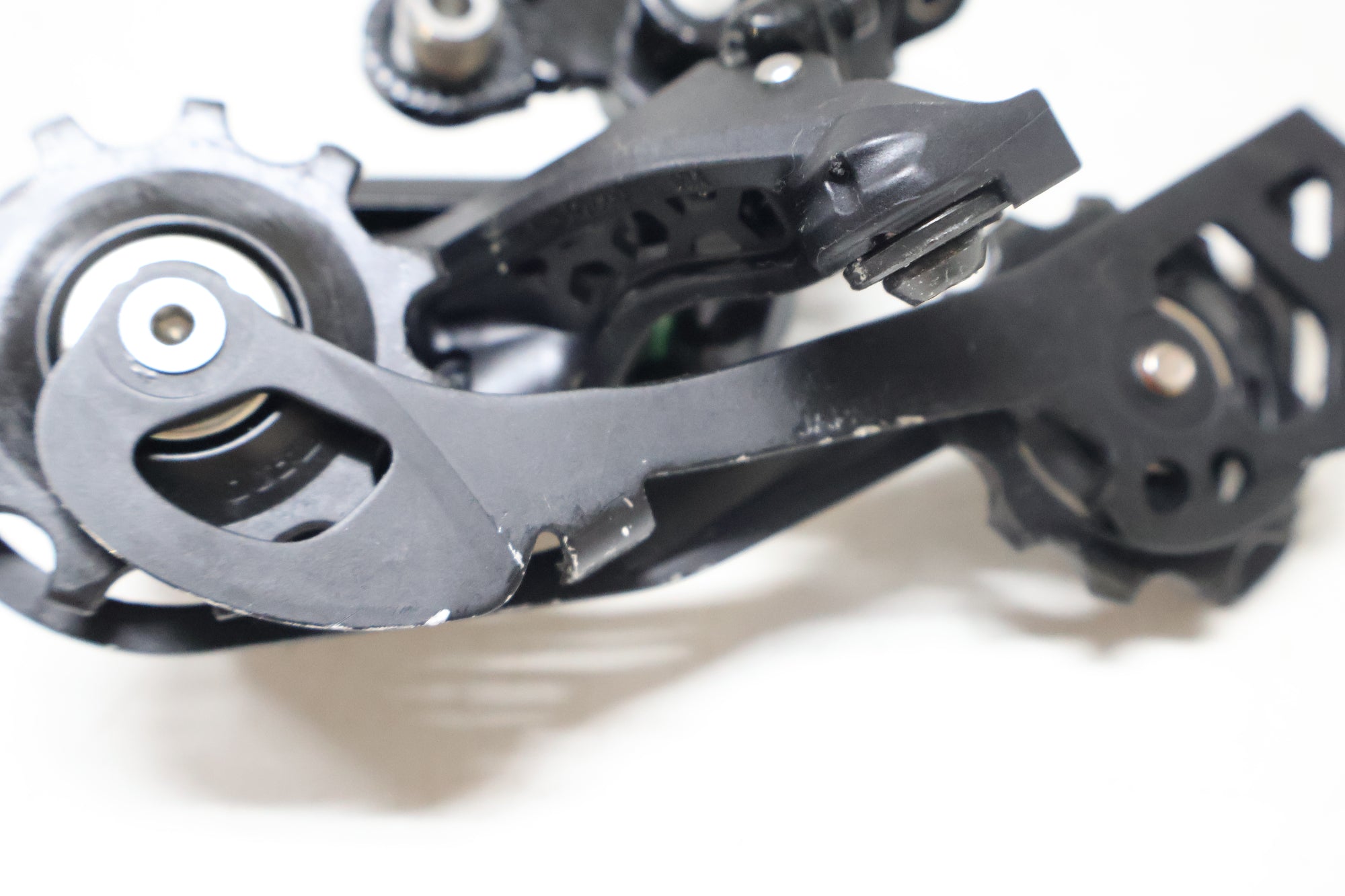 SHIMANO 「シマノ」 105 RD-R7000 GS リアディレイラー / 高知店