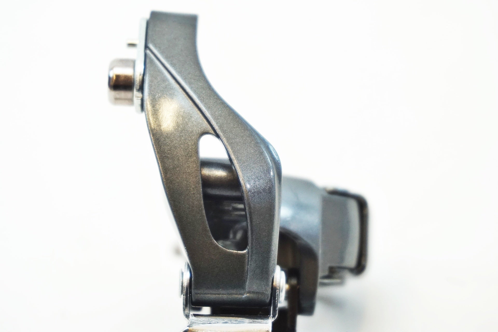 SHIMANO 「シマノ」 CLARIS FD-R2000 2×8S フロントディレイラー / 有明ガーデン店