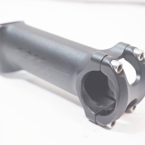 TNI 「ティーエヌアイ」 Φ31.8 100mm ステム / バイチャリ世田谷店