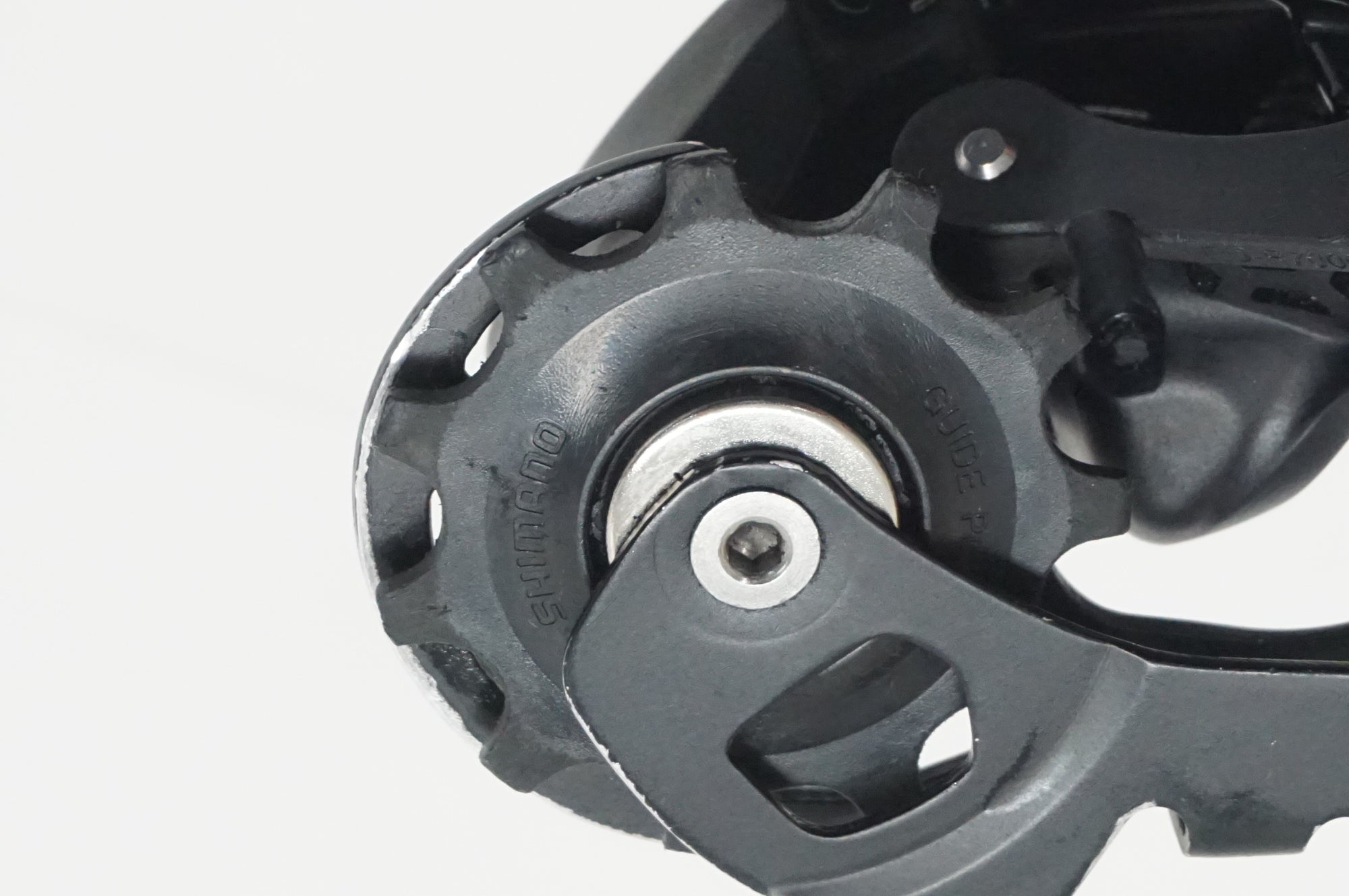 SHIMANO 「シマノ」 105 RD-R7000 リアディレイラー / 福岡店