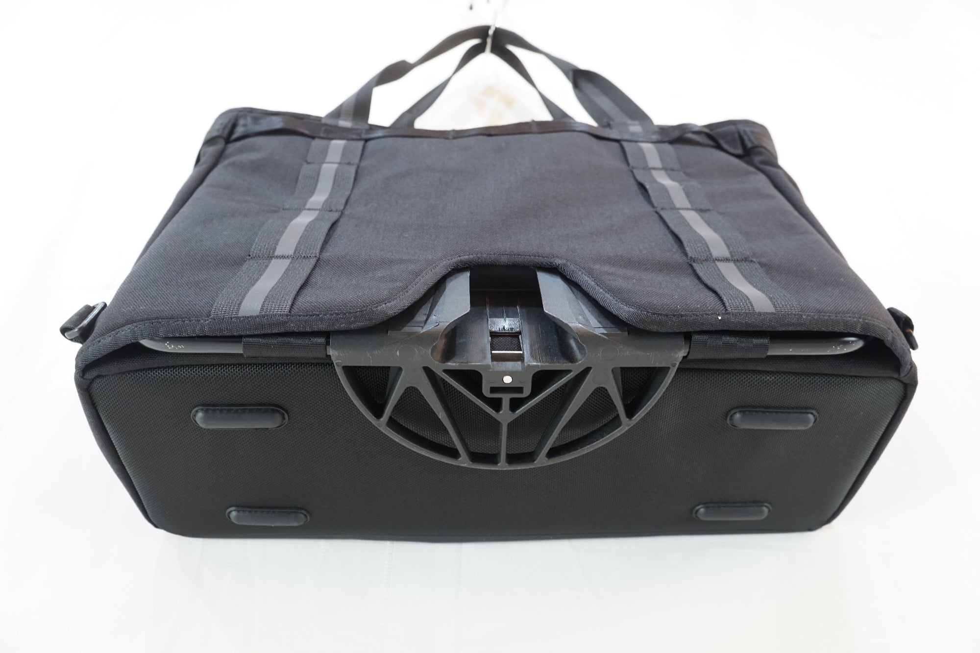 CHROME 「クローム」 FLEXIBLE BIKE TOTE フロントバッグ / バイチャリ浦和ベース