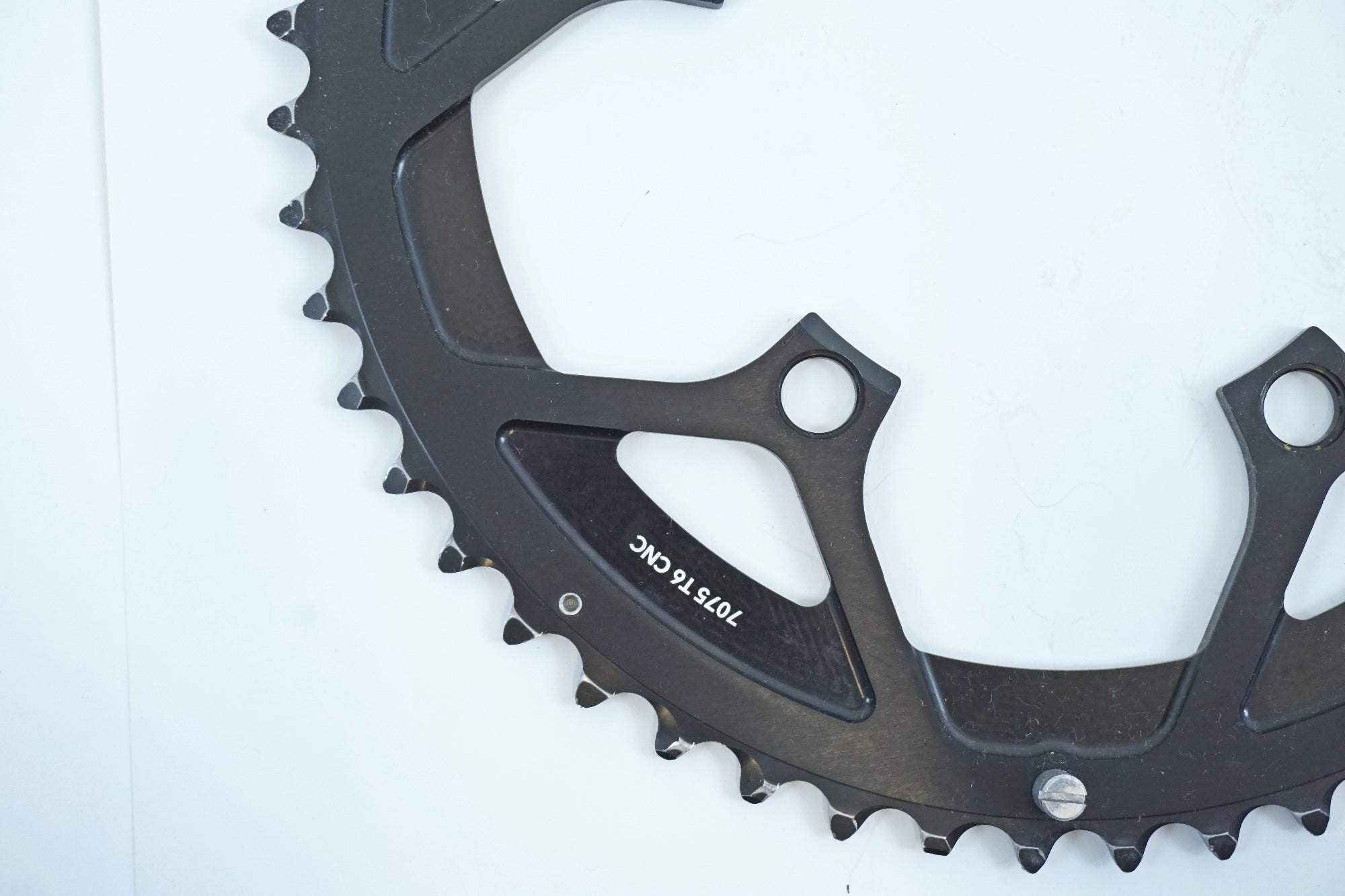 ROTOR 「ローター」 Q-RINGS 7075 T6 CNC 110BCD 52T 11S アウターチェーンリング / 有明ガーデン店