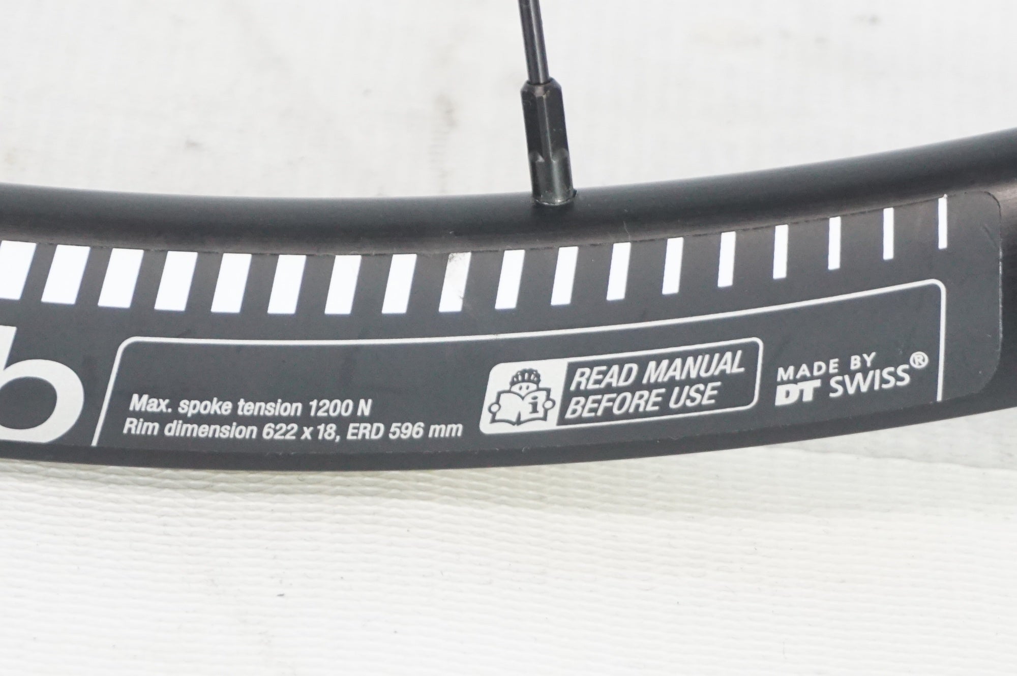 DT SWISS 「ディーティースイス」 R460 DB シマノ11速 ホイール