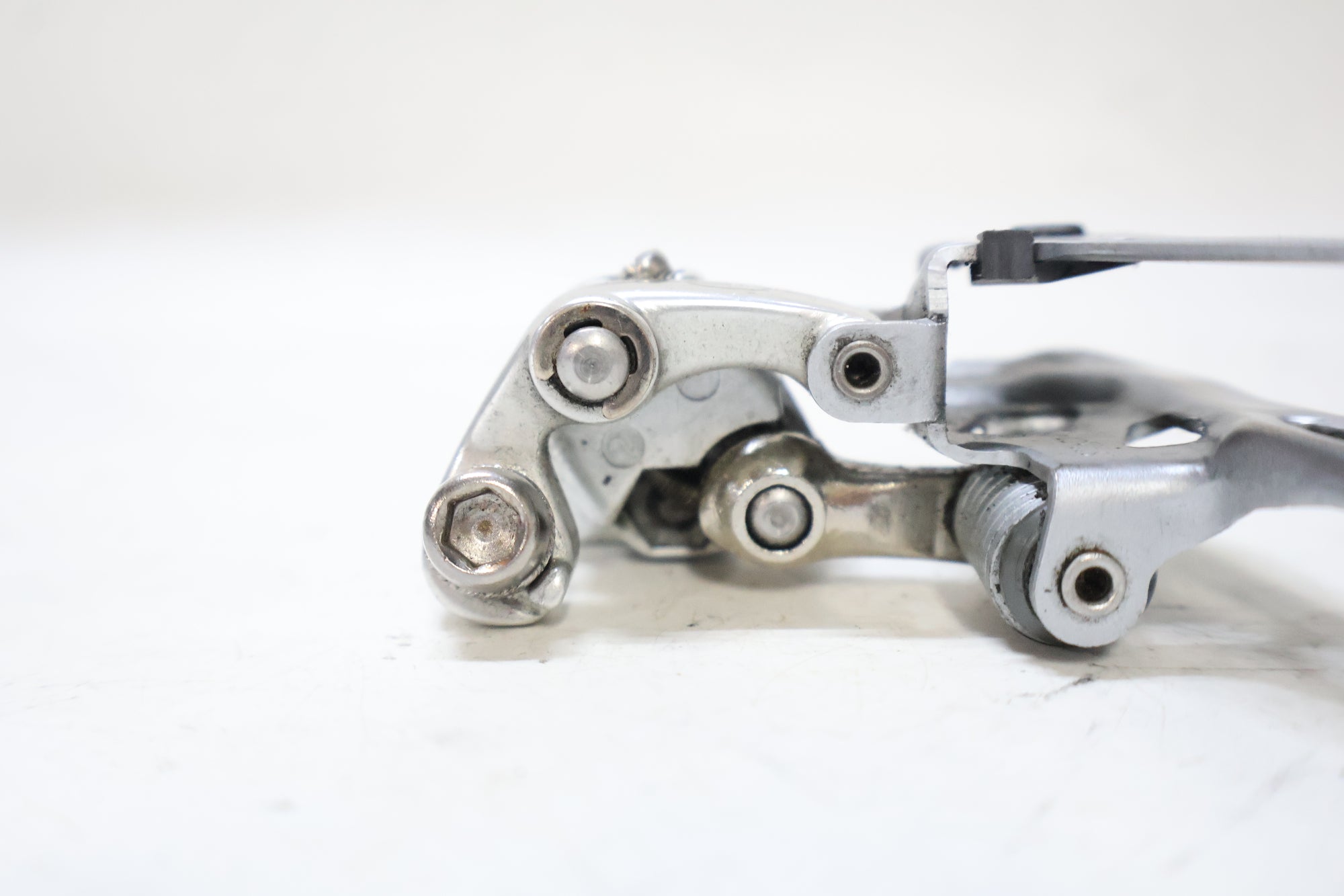 CAMPAGNOLO 「カンパニョーロ」 VELOCE フロントディレイラー / 高知店