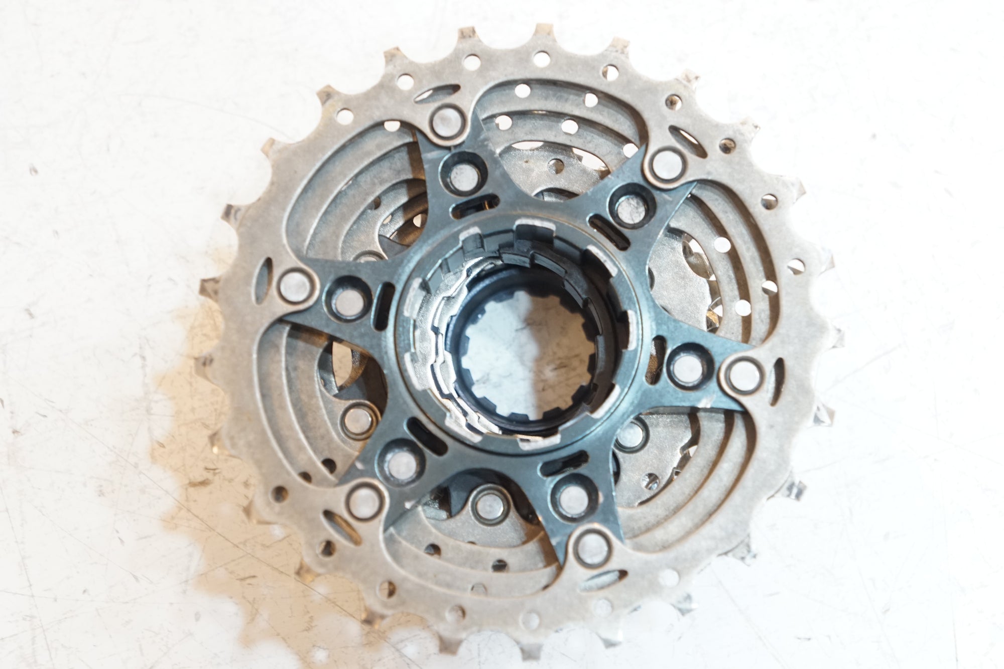 SHIMANO 「シマノ」 ULTEGRA CS-R8000 12-25T  スプロケット / バイチャリ浦和ベース