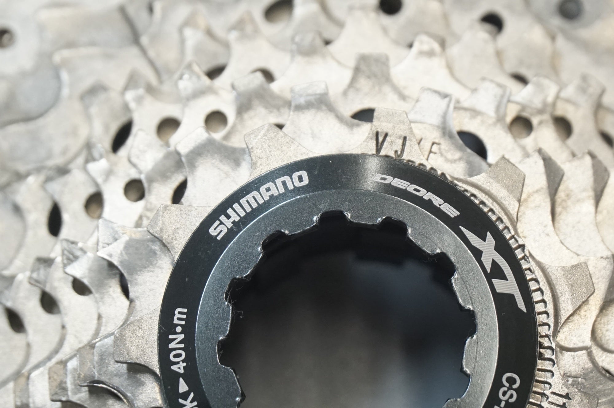 SHIMANO 「シマノ」 DEORE XT CS-M8000 11-40T スプロケット / 福岡店