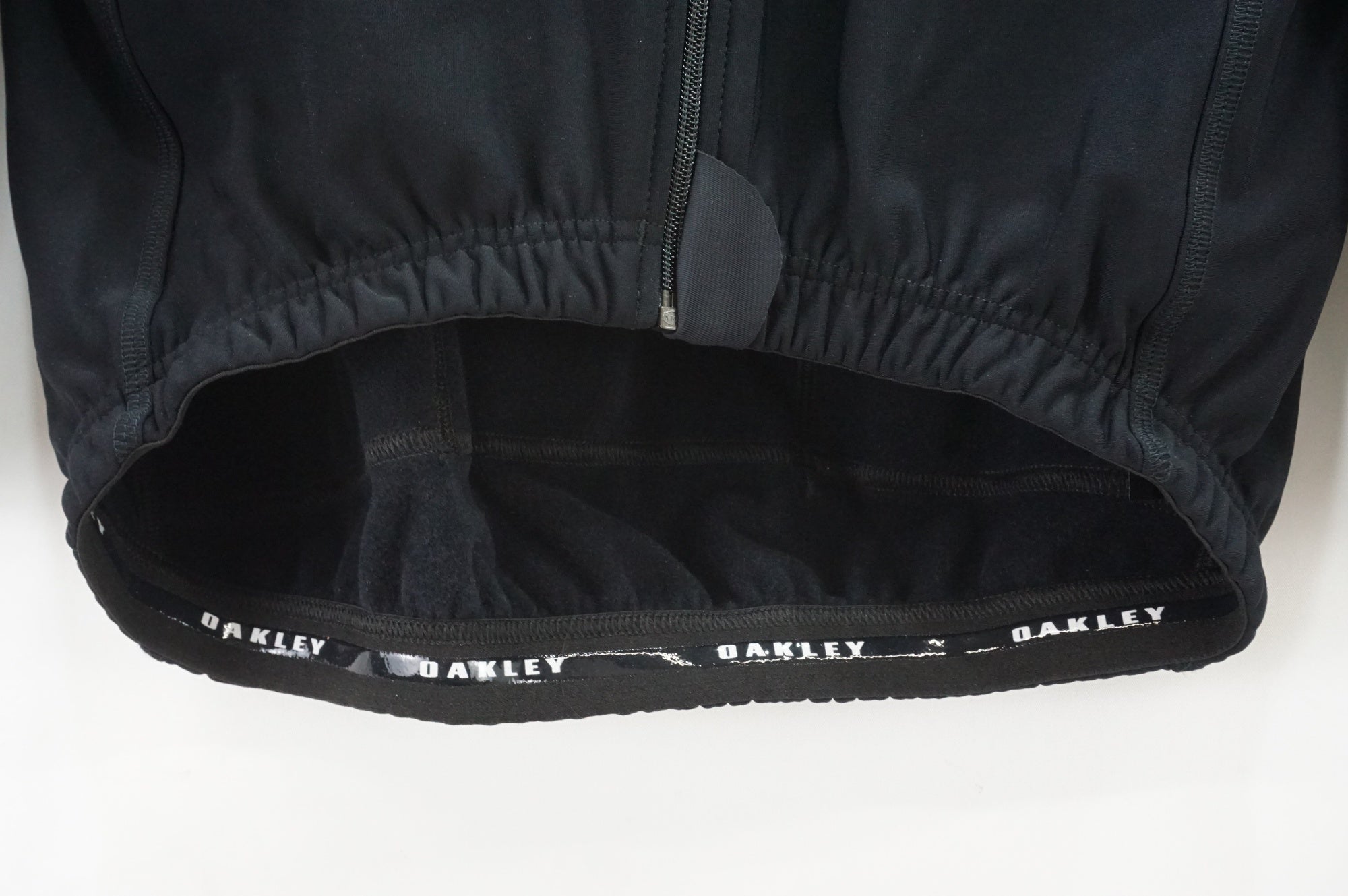 OAKLEY 「オークリー」 長袖ジャージ / 大宮店