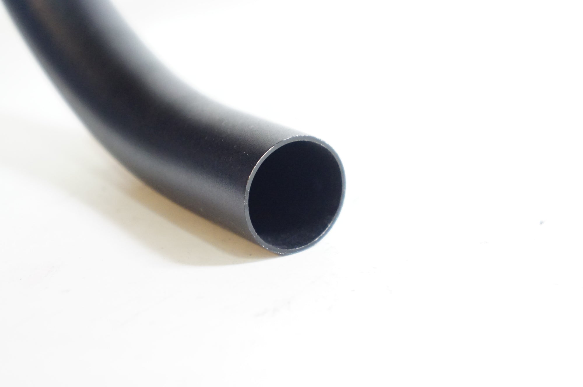 THOMSON 「トムソン」 ALLOY DROP BAR AERO ROAD HB-E125 φ31.8 420mm ハンドル / 熊谷本店