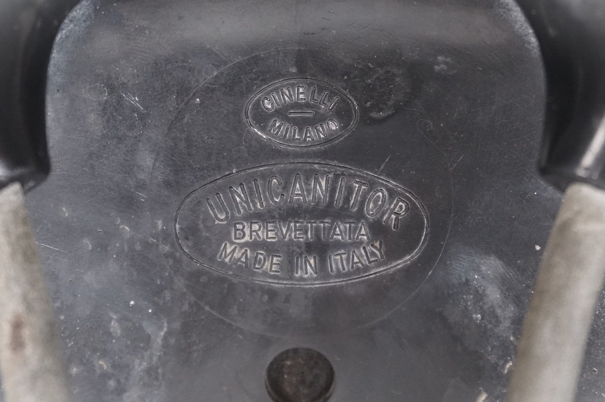 CINELLI 「チネリ」 UNICANITOR BREVETTATA サドル / 世田谷店