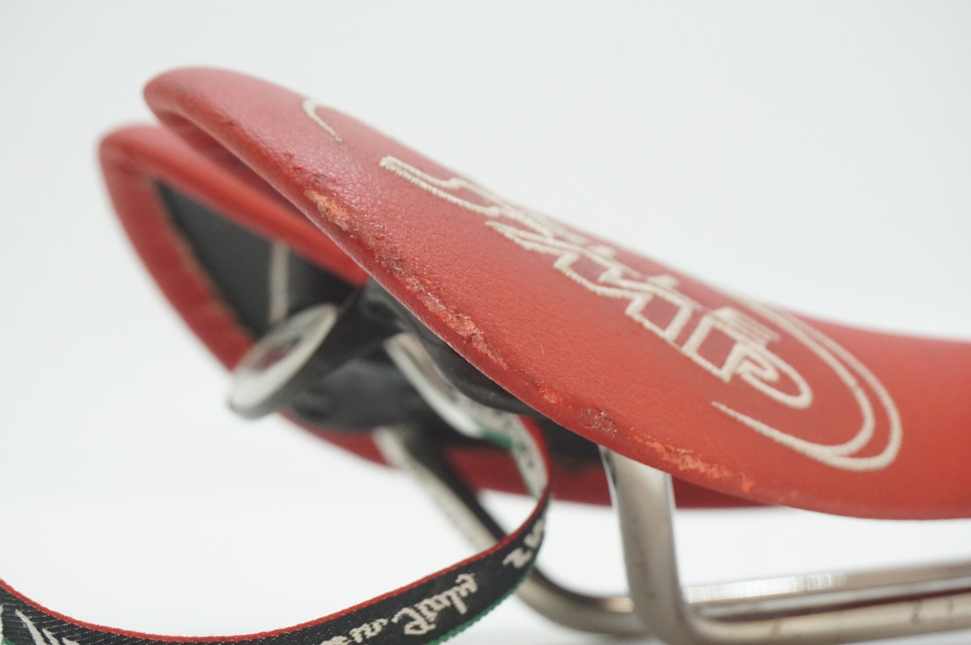 SELLE SMP 「セラエスエムピー」 FORMA サドル / 福岡店