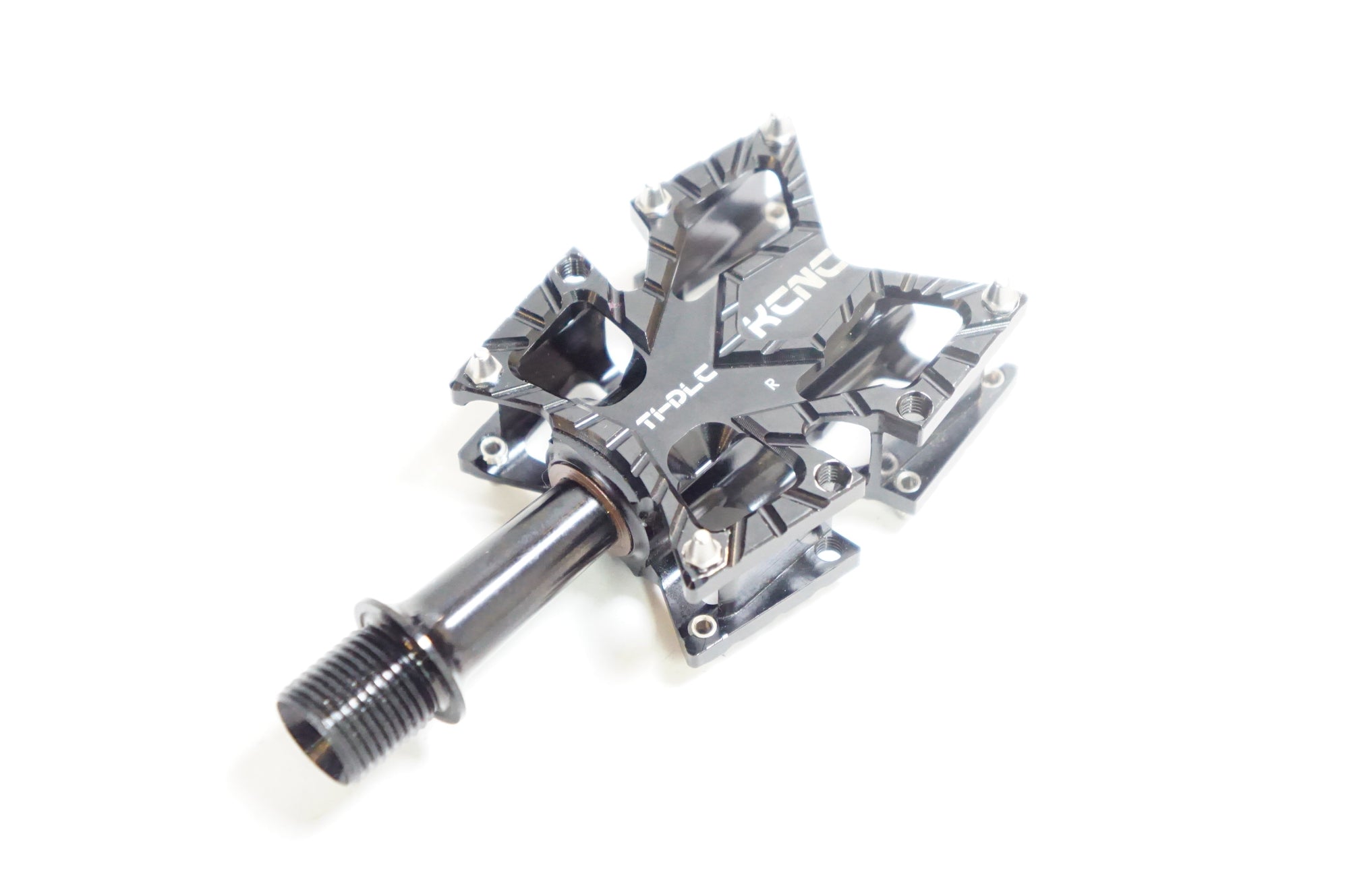 KCNC 「ケーシーエヌシー」 KYREX SLIM ROAD PLATFORM (チタンスピンドル) ペダル / 熊谷本店