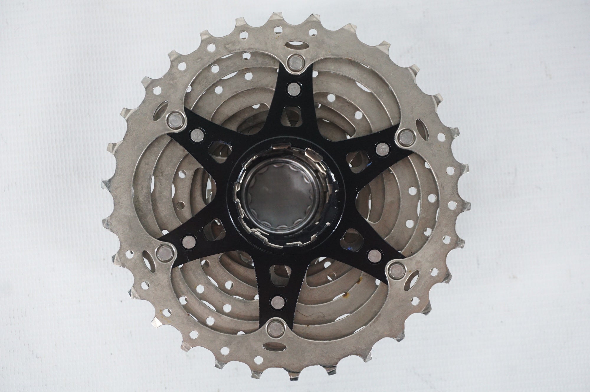 SHIMANO 105 CS-R7000 新品未使用11-30T SHIMANO 「シマノ」 105 CS-R7000 11-30T スプロケット / 阪急塚口店