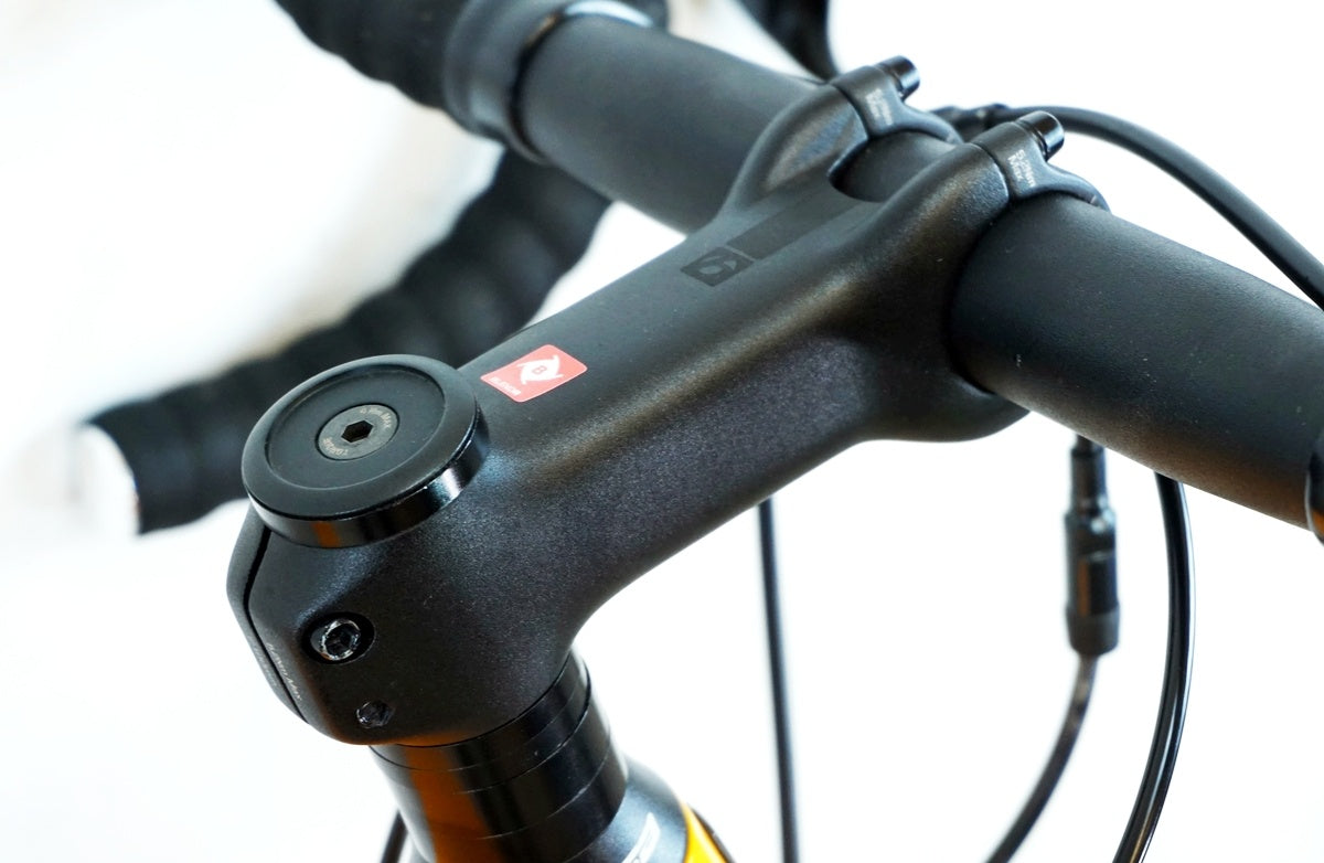 TREK 「トレック」 EMONDA ALR4 DISC 2021-2022年モデル ロードバイク / 有明ガーデン店