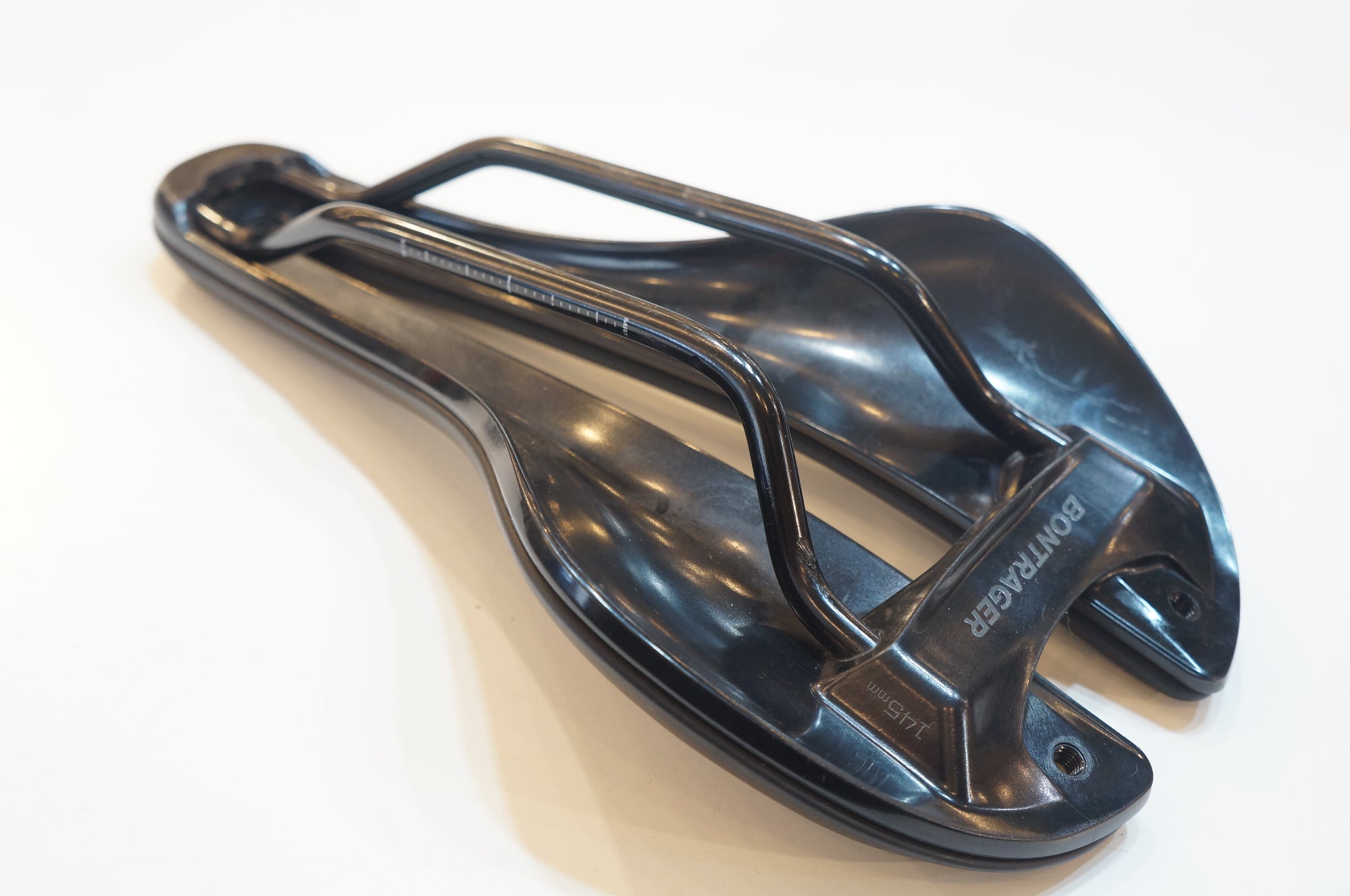 BONTRAGER 「ボントレガー」 AEOLUS COMP サドル / バイチャリ浦和ベース