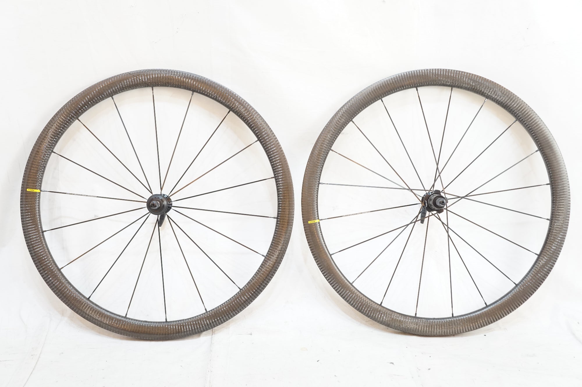 MAVIC 「マビック」 COSMIC PRO CARBON UST 622×19C シマノ11速