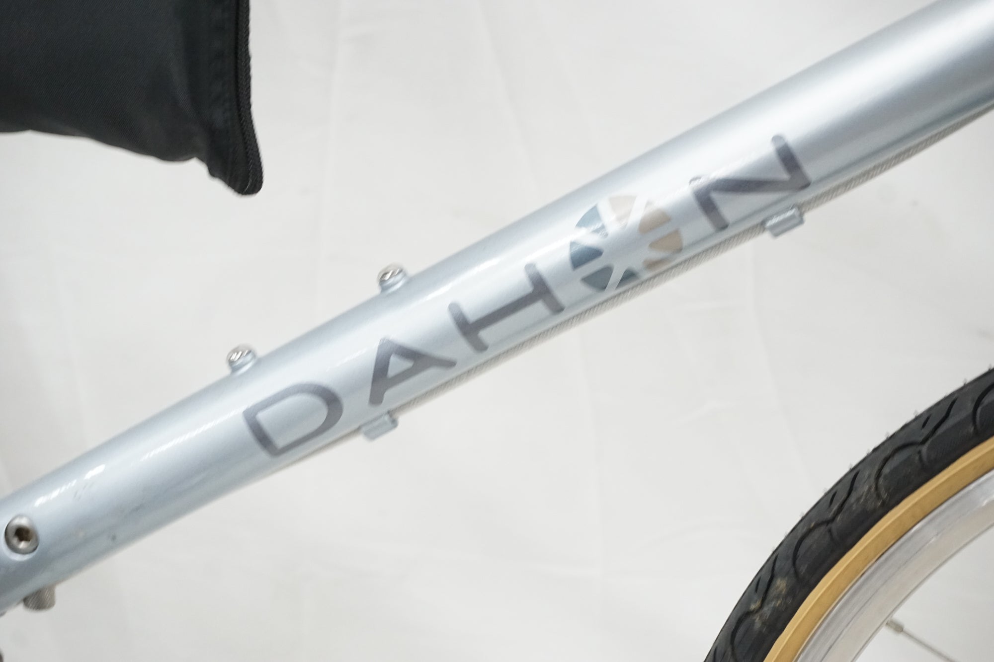 DAHON 「「ダホン」 DASH ALTENA Mサイズ 2015年モデル 折り畳み自転車 / 奈良店