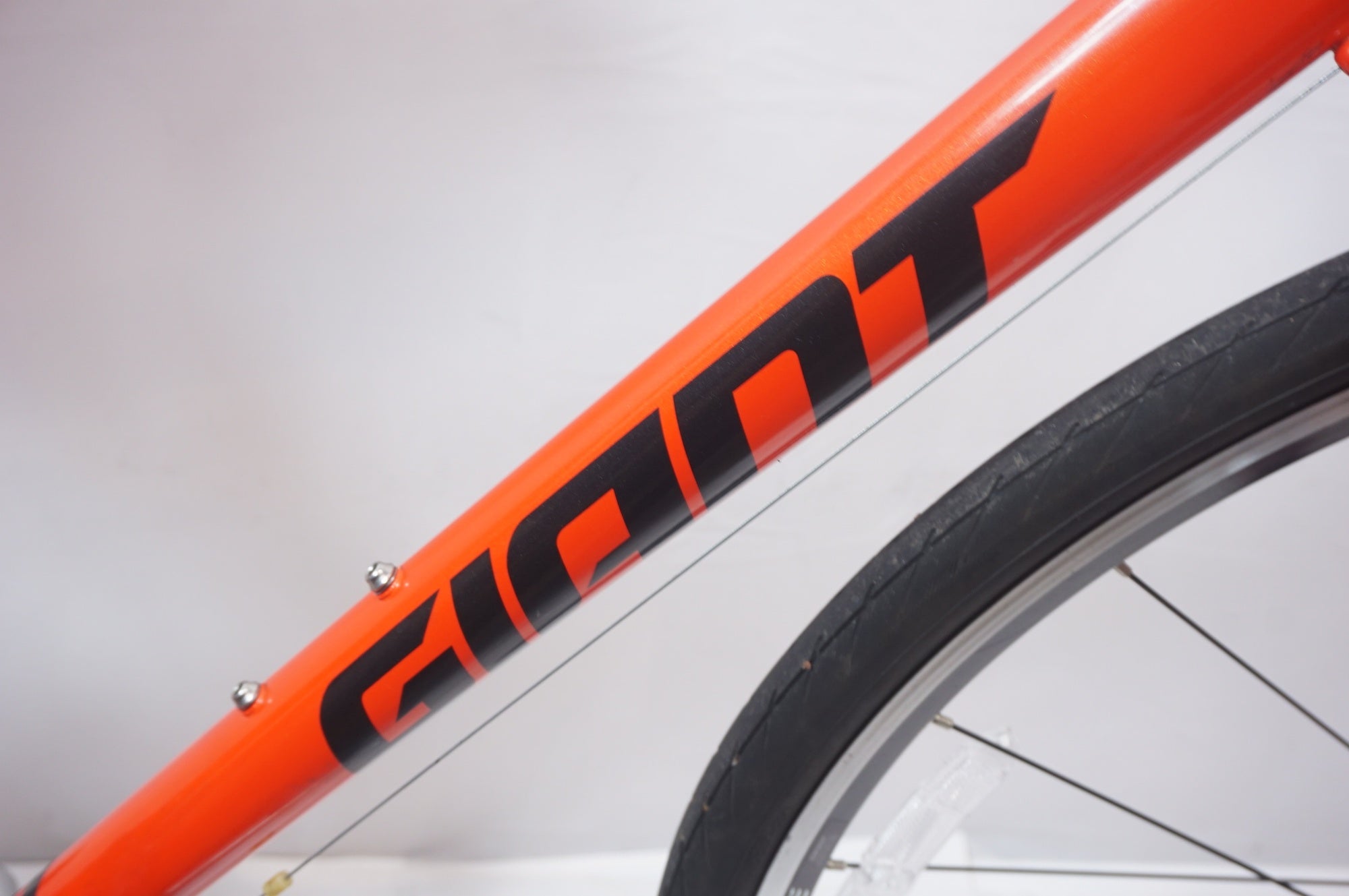 GIANT 「ジャイアント」 ESCAPE R3 MS LTD 2024年モデル クロスバイク / 世田谷店