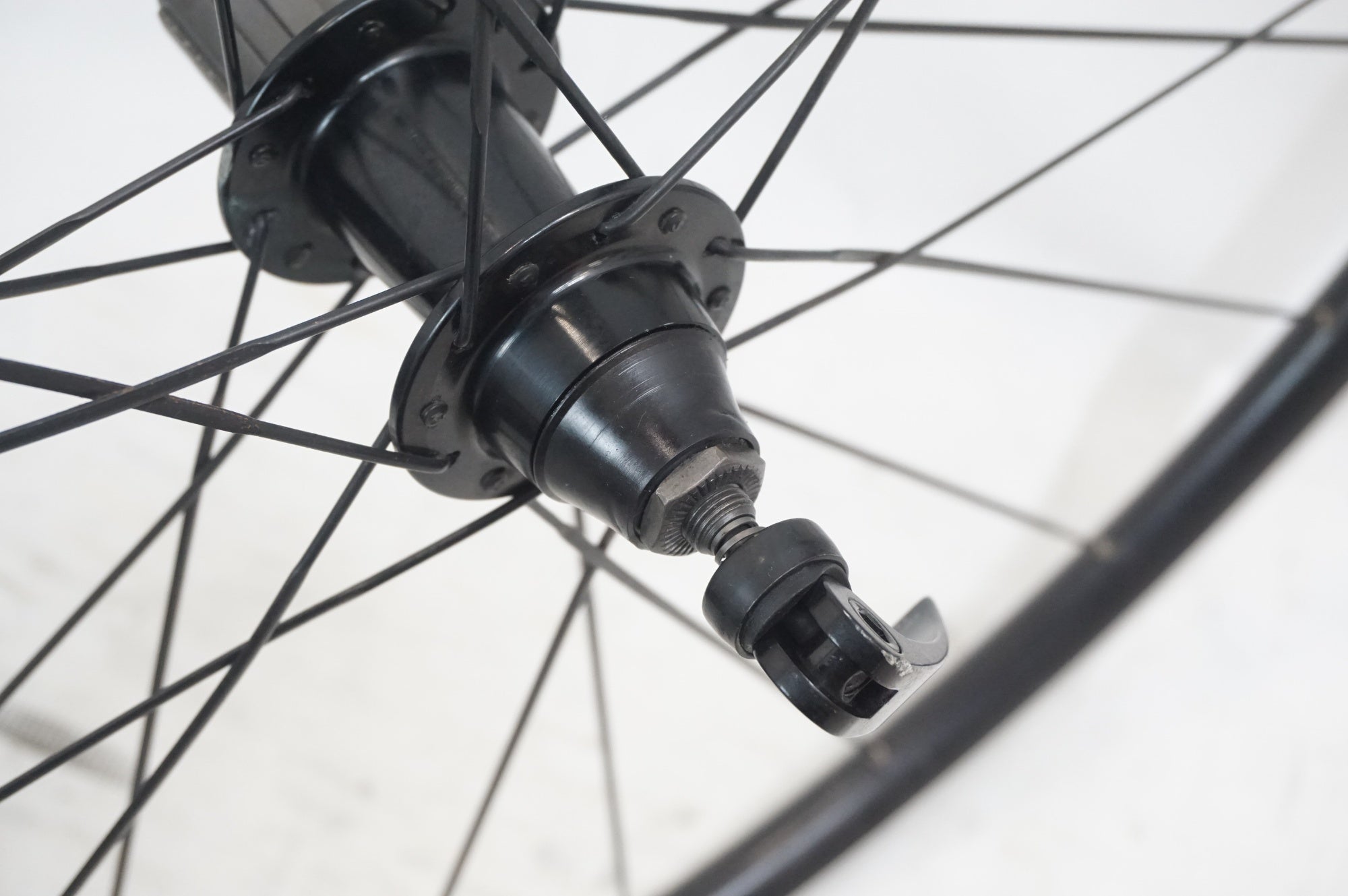 BONTRAGER 「ボントレガー」 TLR シマノ11速 ホイールセット / 福岡店