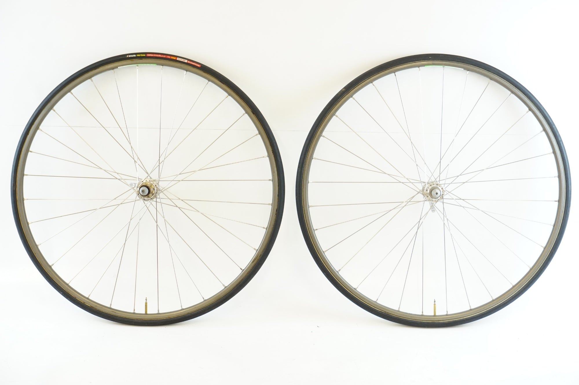 AMBROSIO 「アンブロッシオ」 MONTREAL リム CAMPAGNOLO ハブ カンパ11速 ホイールセット / 浜松店