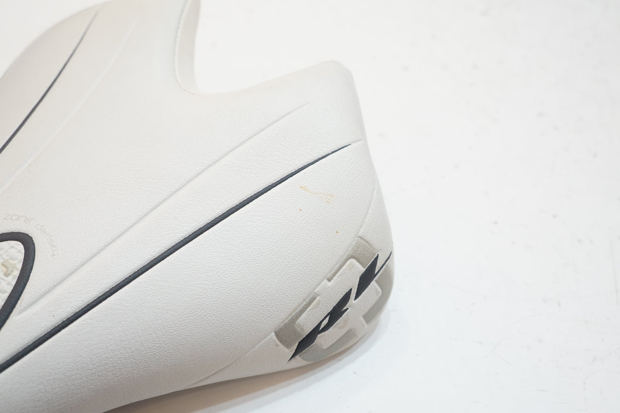 BONTRAGER 「ボントレガー」 INFORM サドル / バイチャリ浦和ベース