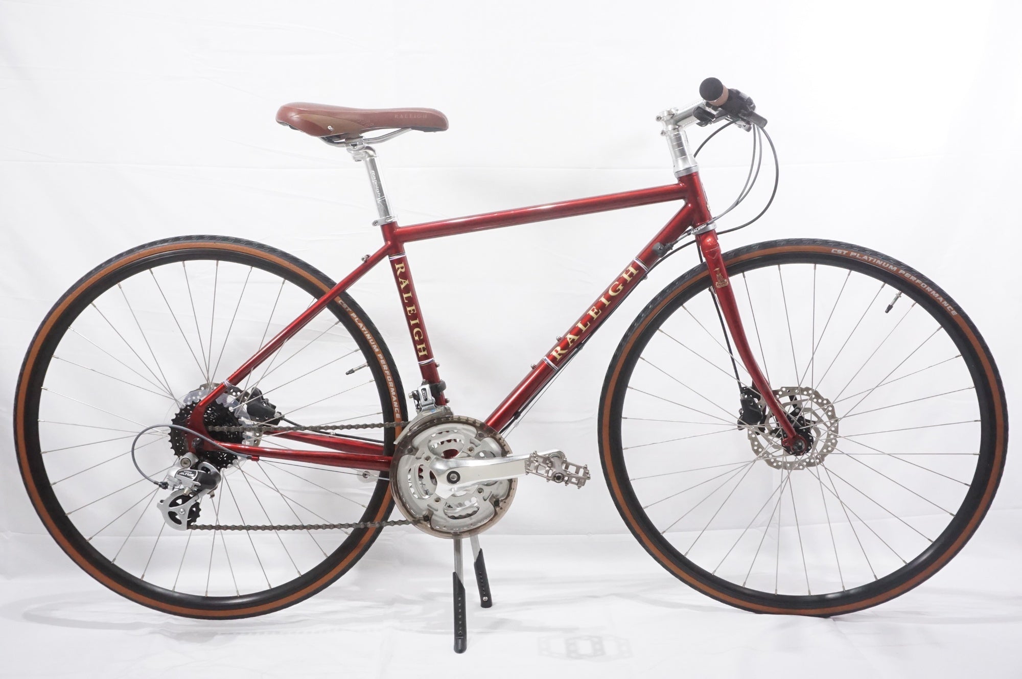 RALEIGH 「ラレー」 RFT 2024年モデル クロスバイク / AKIBA店