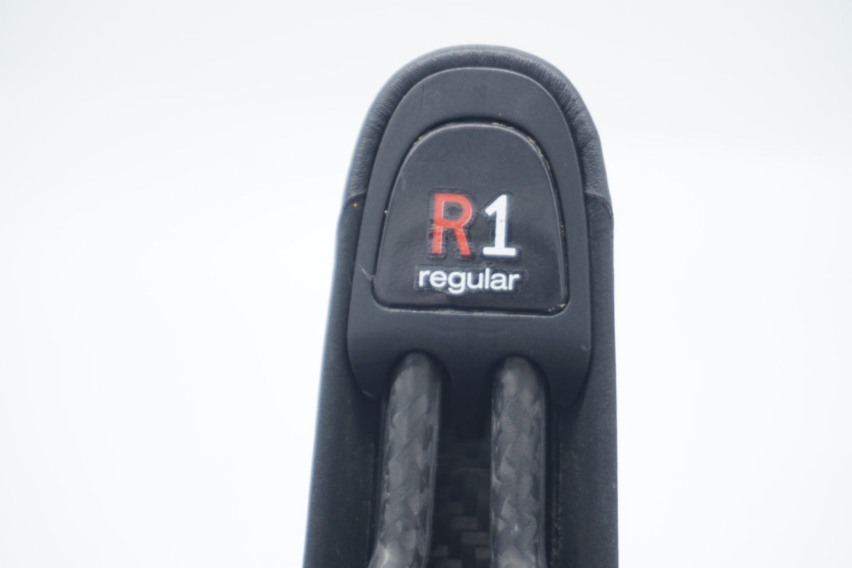 FIZIK 「フィジーク」 ARIONE R1 カーボン サドル / 滋賀大津店