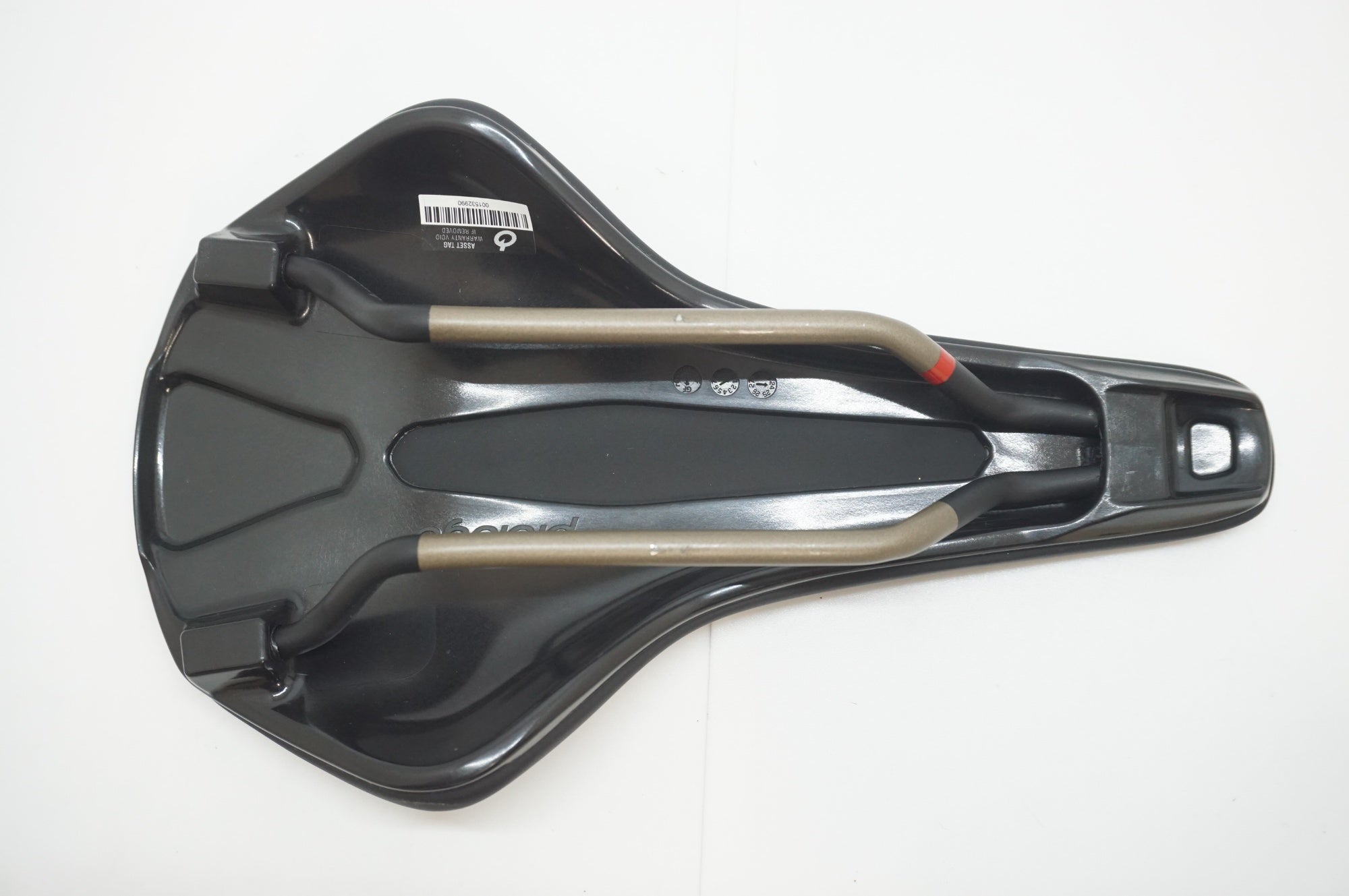 PROLOGO 「プロロゴ」 NAGO R4 サドル / 福岡店