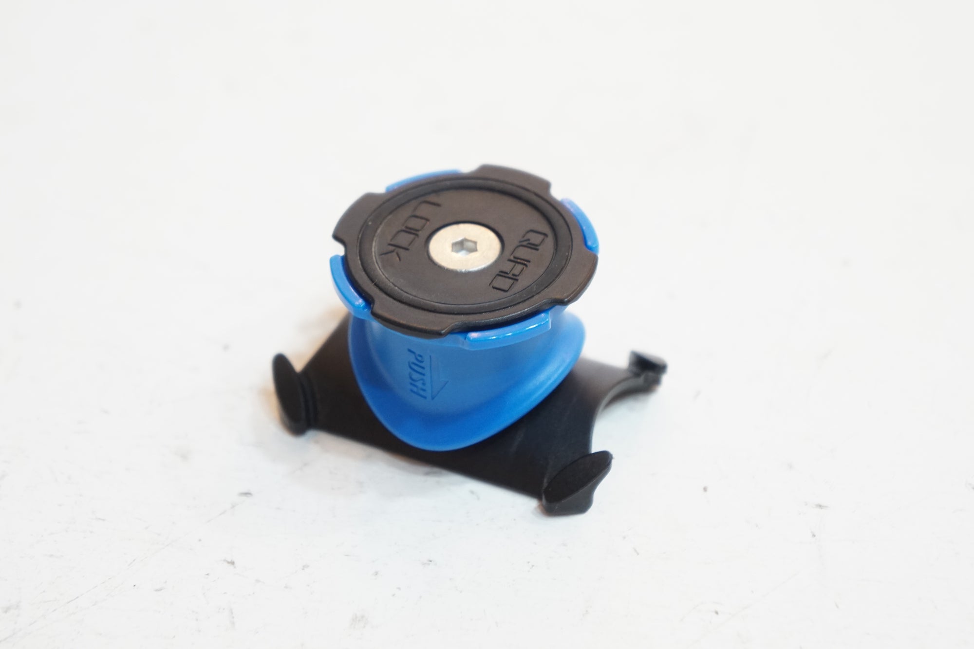 QUAD LOCK 「クアッド ロック」 ハンドルバーマウント / バイチャリ浦和ベース