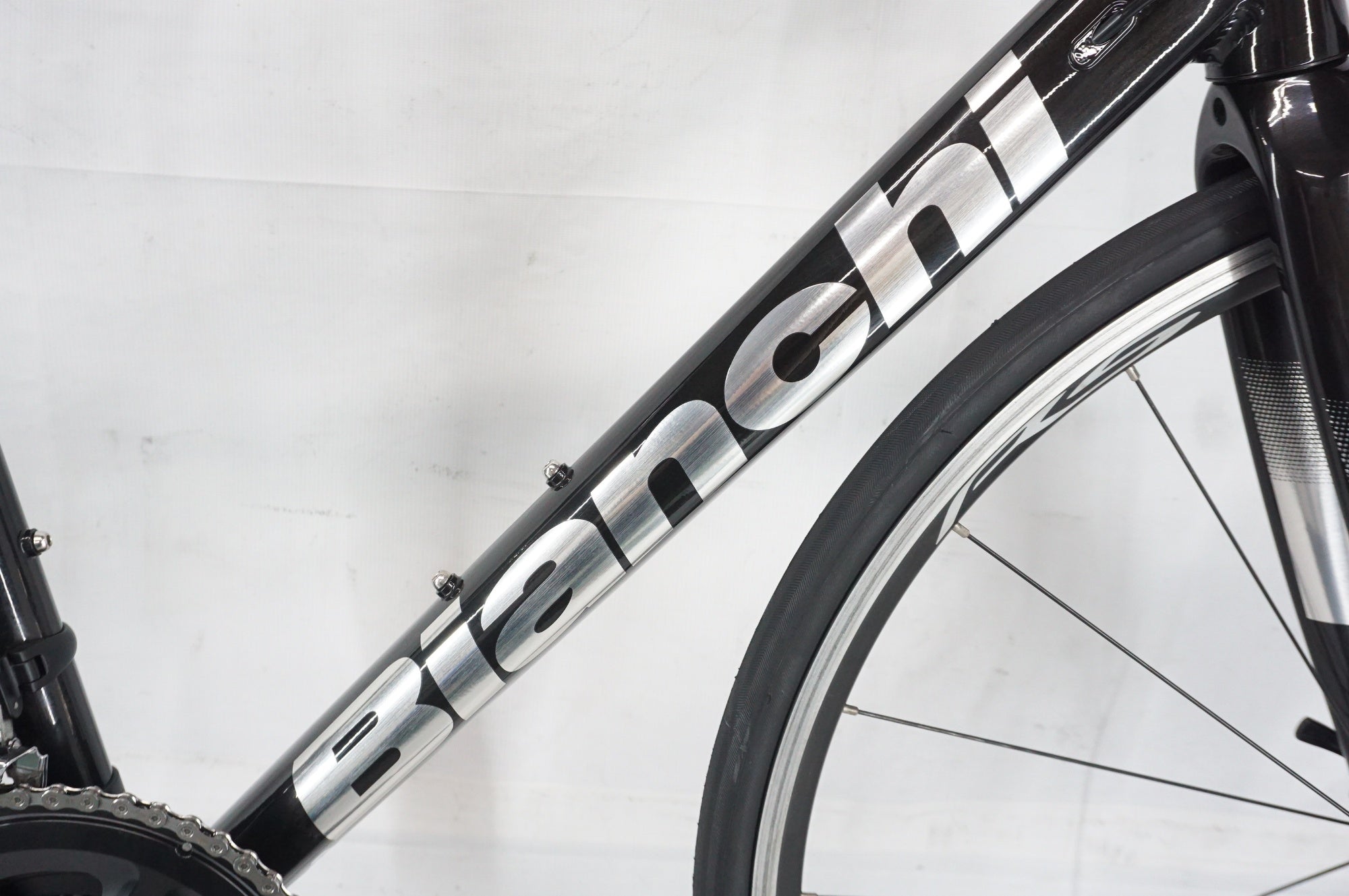 BIANCHI 「ビアンキ」 VIA NIRONE7 RIM 105 2024年モデル ロードバイク / 阪急塚口店