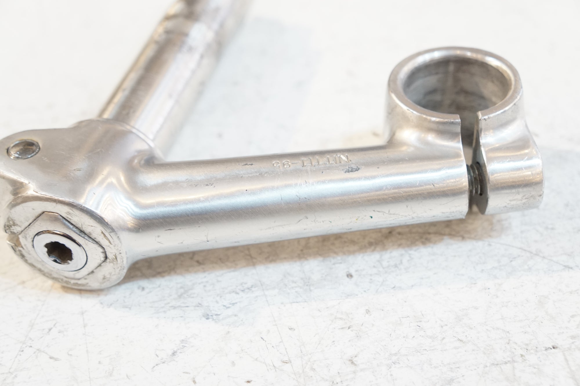 NITTO 「ニットー」 NJS 天返し 95mm φ25.4 ステム / バイチャリ浦和ベース