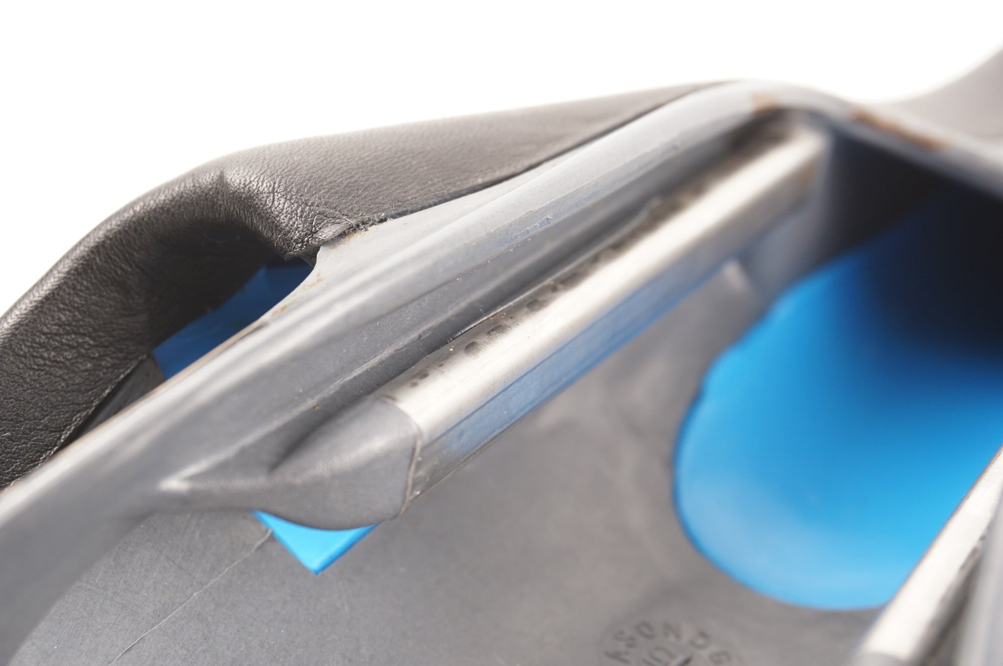 SELLE ITALIA 「セライタリア」 SINTESI サドル / 中目黒店