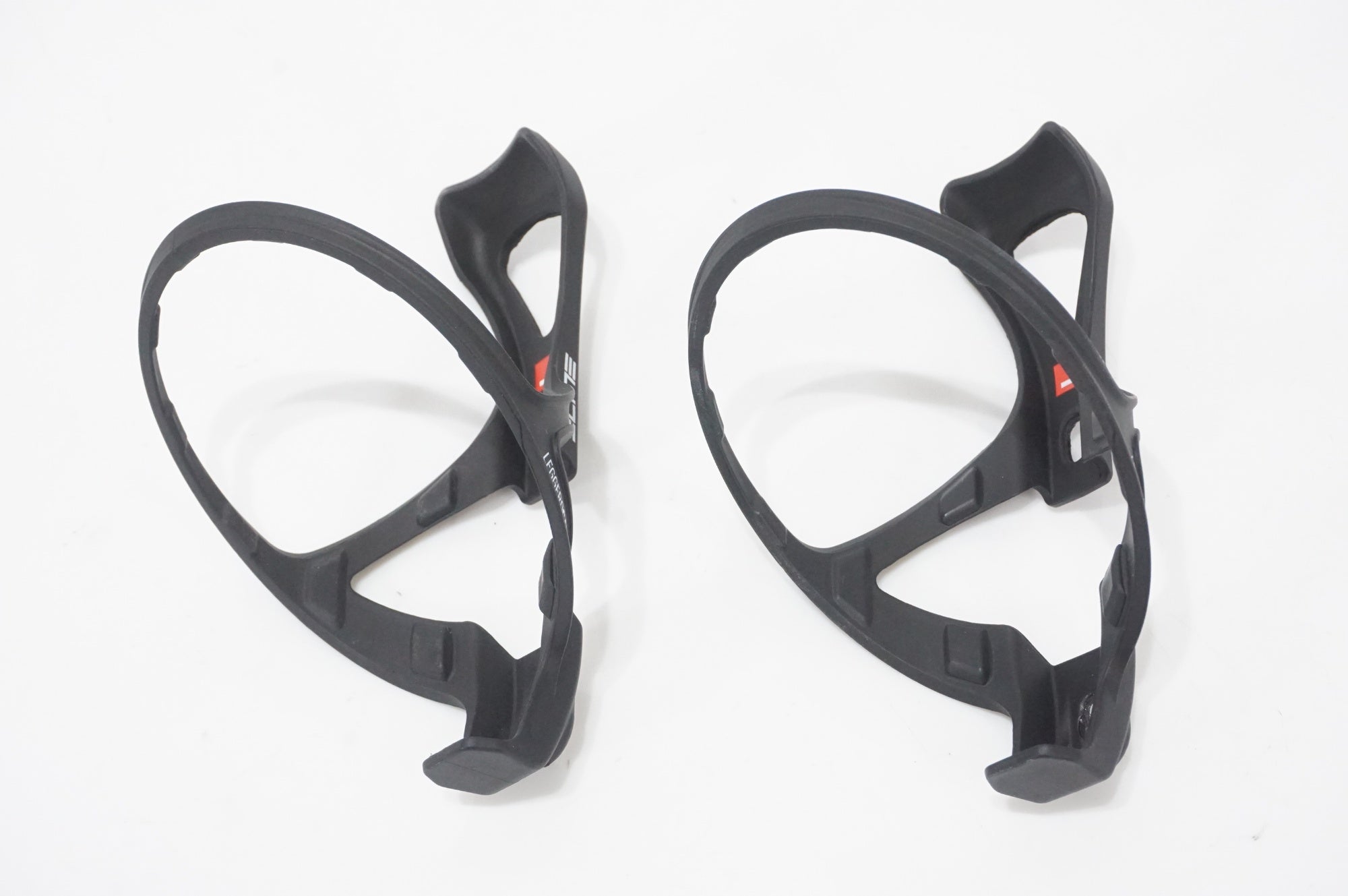 ELITE 「エリート」 LEGGEROCARBON ボトルケージセット / AKIBA店