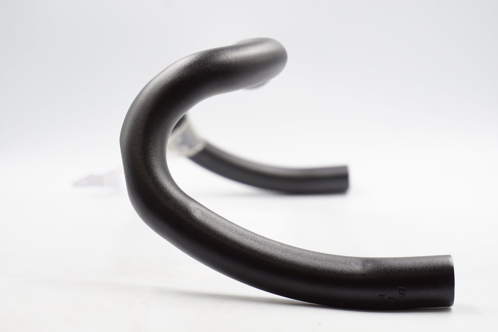 DIXNA 「ディズナ」 J-FIT BALANCE Φ31.8 370mm ハンドル / 奈良店