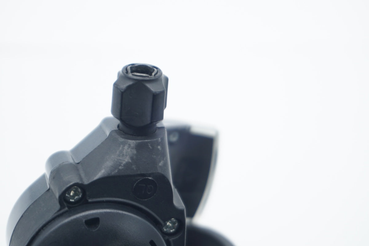 SHIMANO 「シマノ」 CLARIS SL-R2000 右のみ シフトレバー / 滋賀大津店