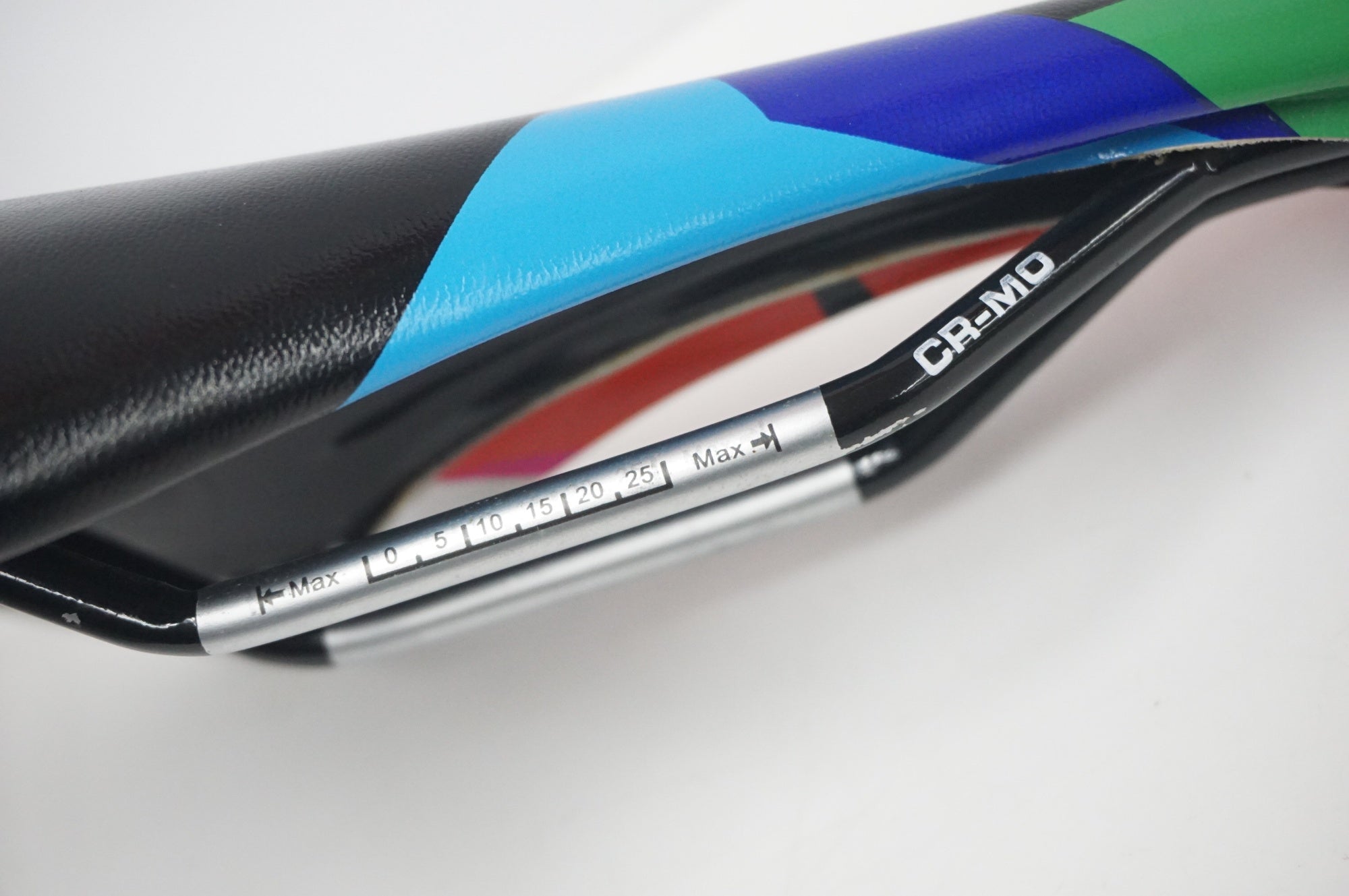 CINELLI 「チネリ」 SCATTO SADDLE サドル / 福岡店 ｜ バイチャリ公式