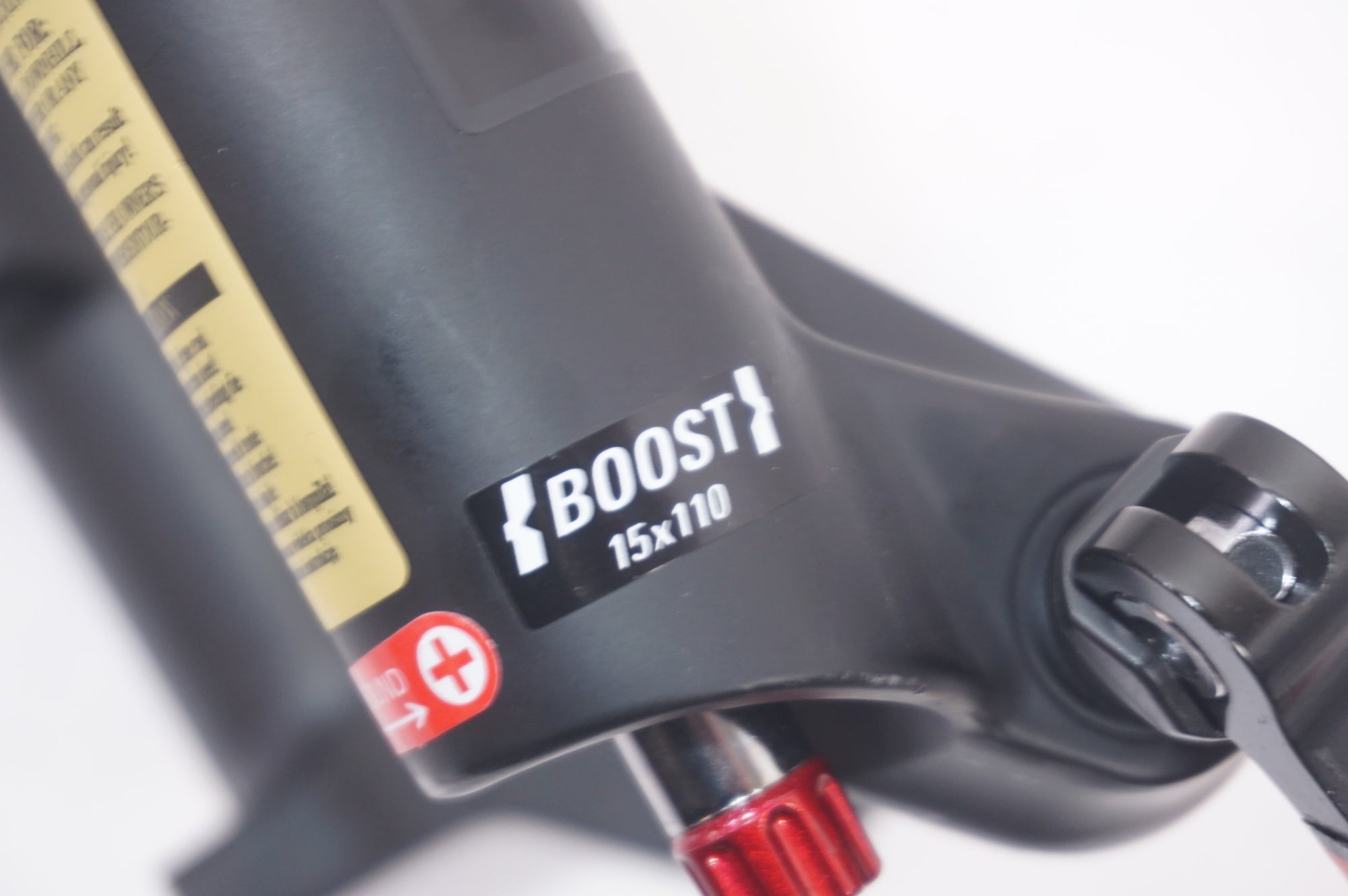 SR SUNTOUR 「サンツアー」 XCR 29インチ サスペンションフォーク / 世田谷店