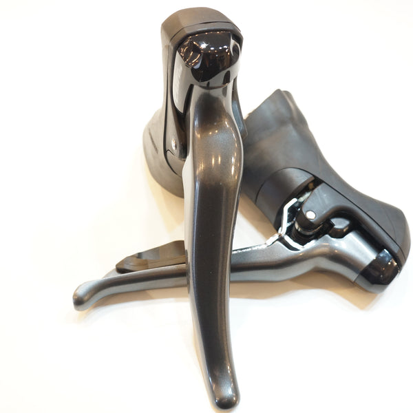 SHIMANO 「シマノ」 CLARIS ST-R2000 デュアルコントロールレバー