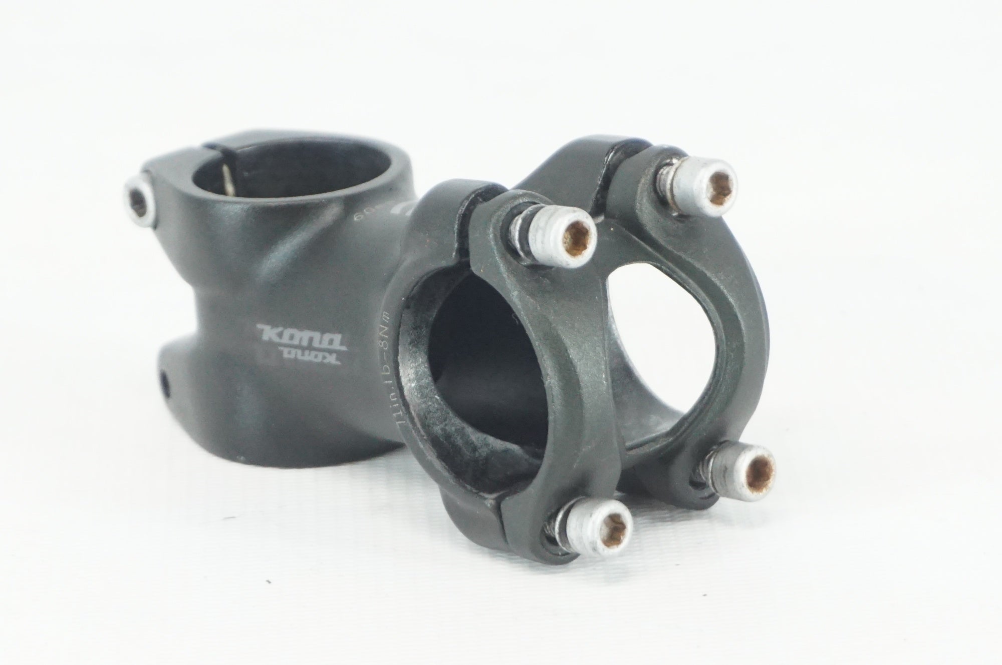 KONA 「コナ」 Φ31.8 60mm ステム / 阪急塚口店