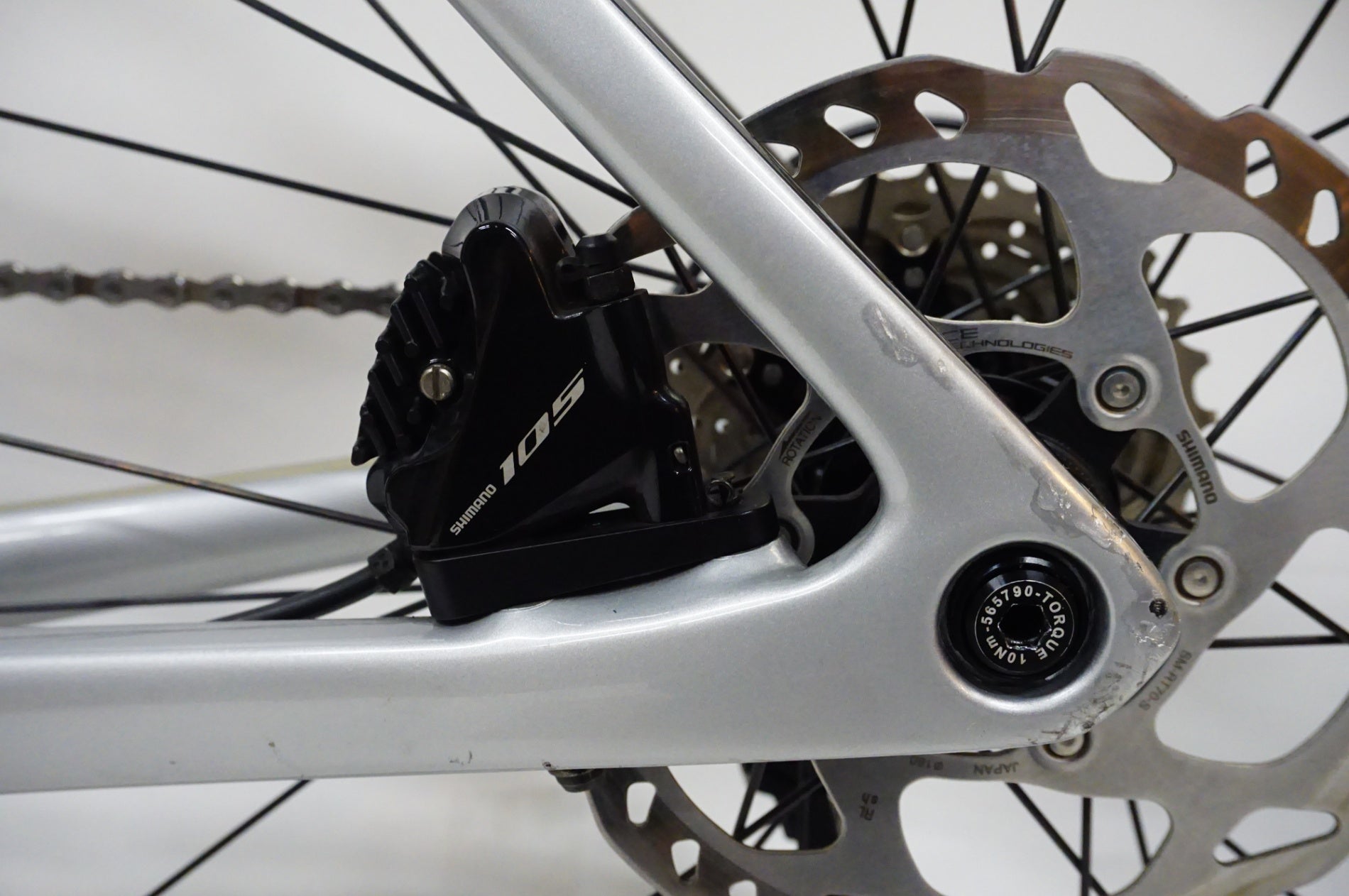 TREK 「トレック」 EMONDA SL5 DISC 2021年モデル ロードバイク