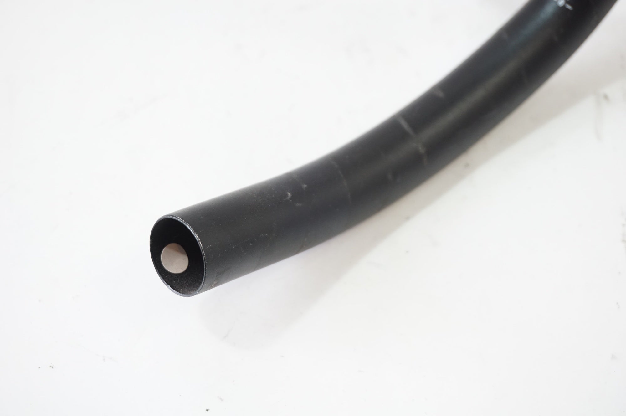GIANT 「ジャイアント」 純正  φ31.8 420mm ハンドル / 世田谷店