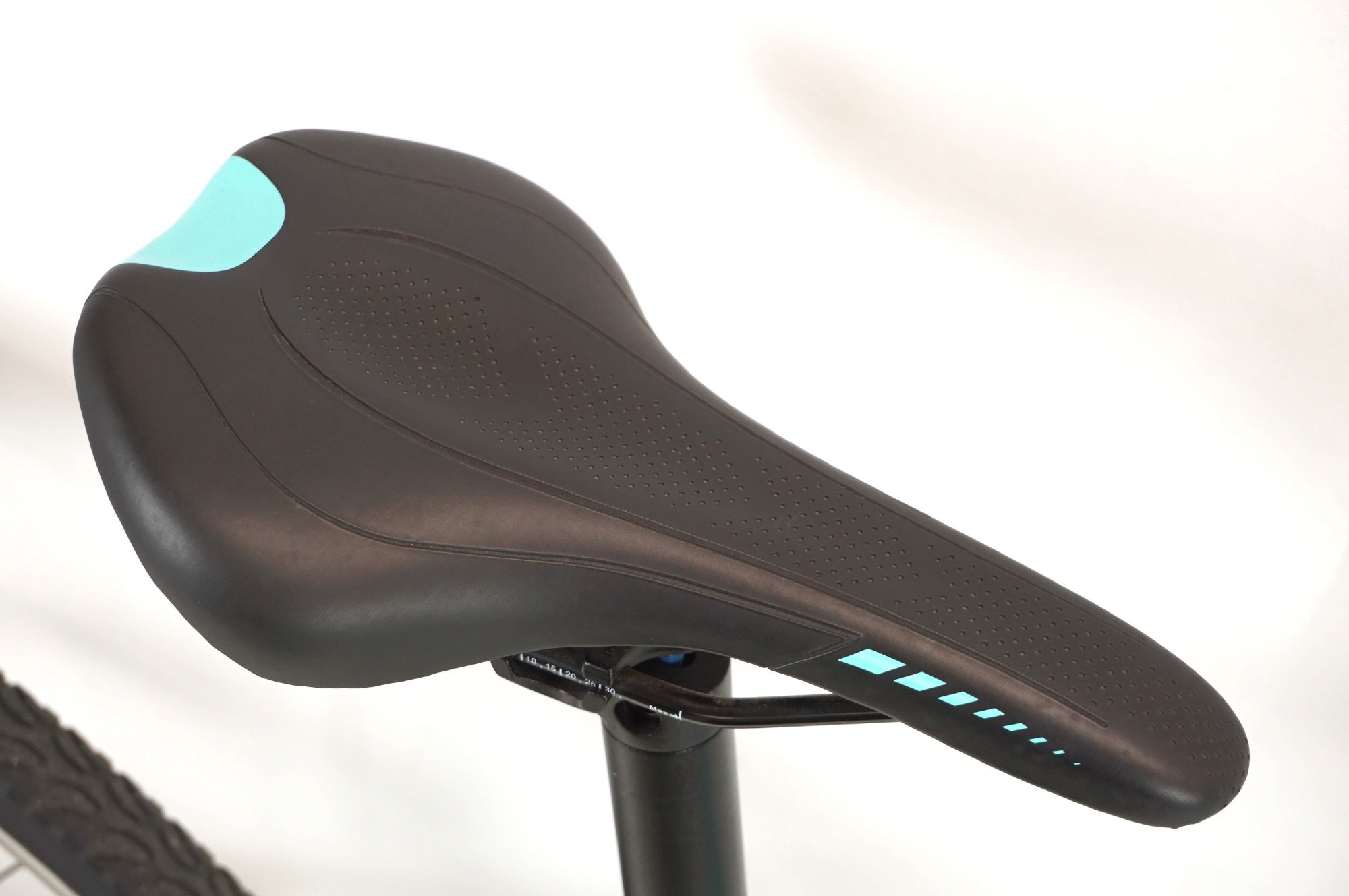 BIANCHI 「ビアンキ」 C SPORT 1 2020-2021年モデル クロスバイク / 宇都宮店