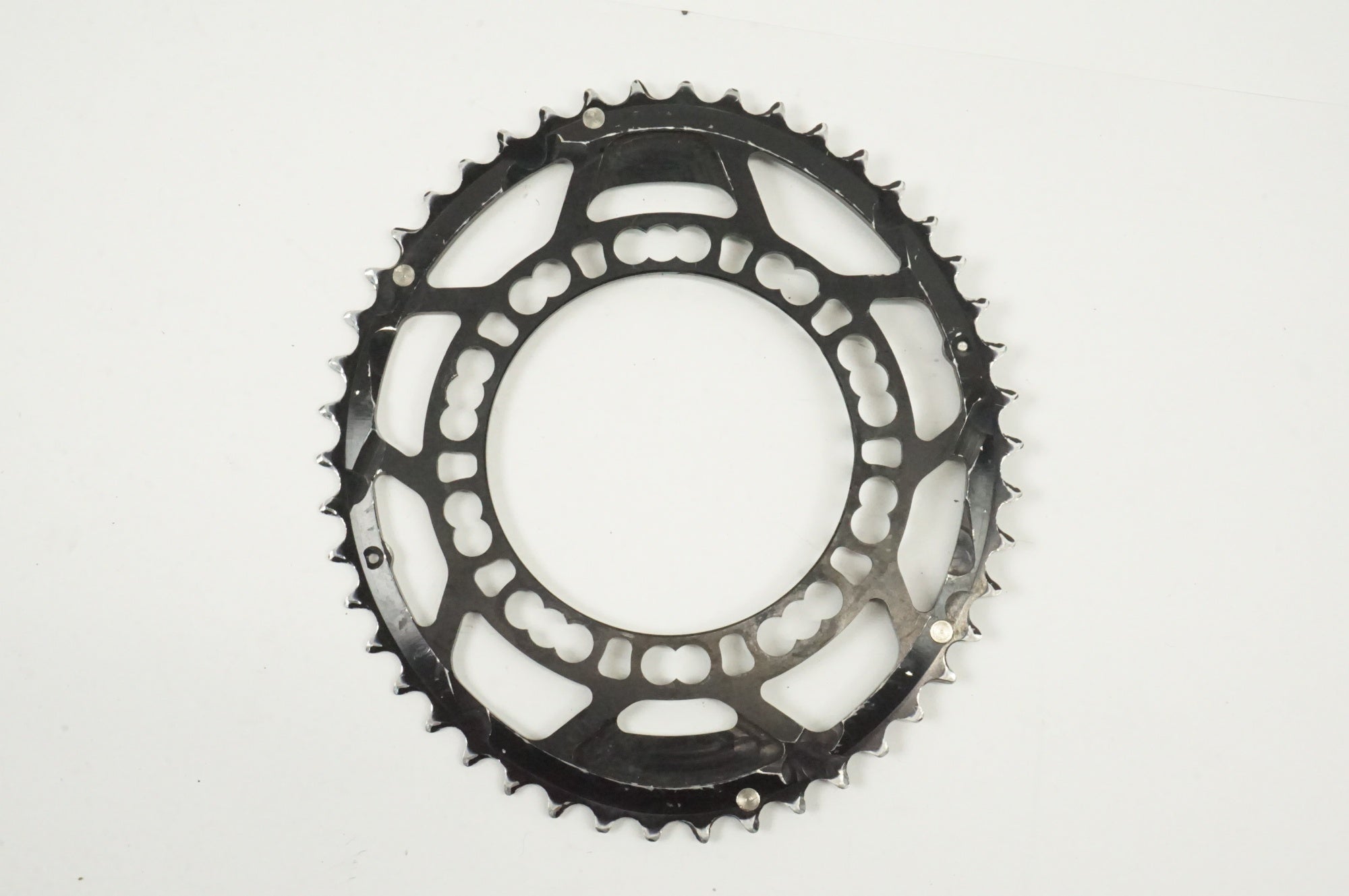 ROTOR 「ローター」 Q-RINGS PCD110(5アーム) 46T チェーンリング / 宇都宮店