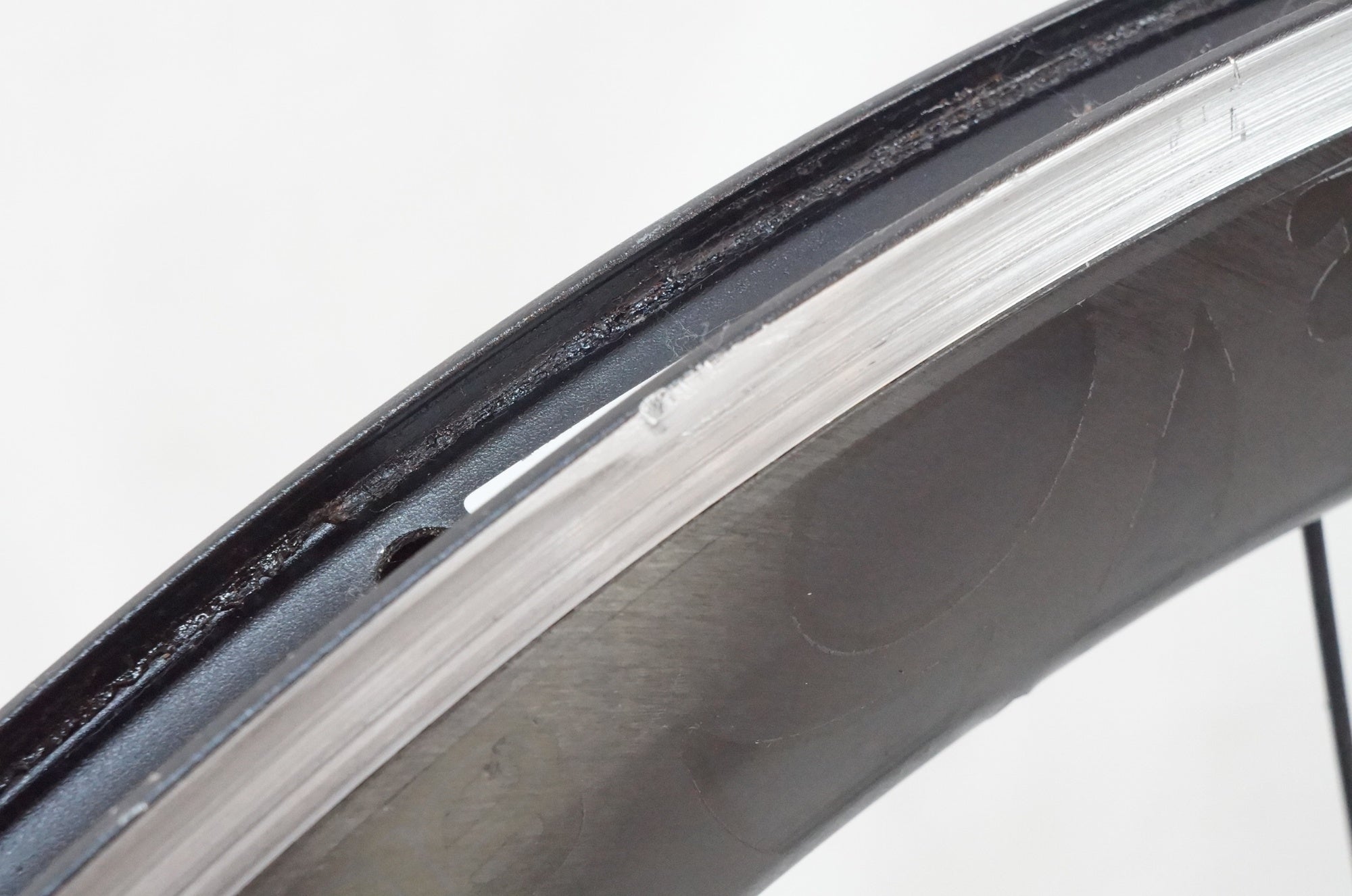BONTRAGER 「ボントレガー」 AURA5 SHIMANO / SRAM 11s ホイールセット / バイチャリ浦和ベース