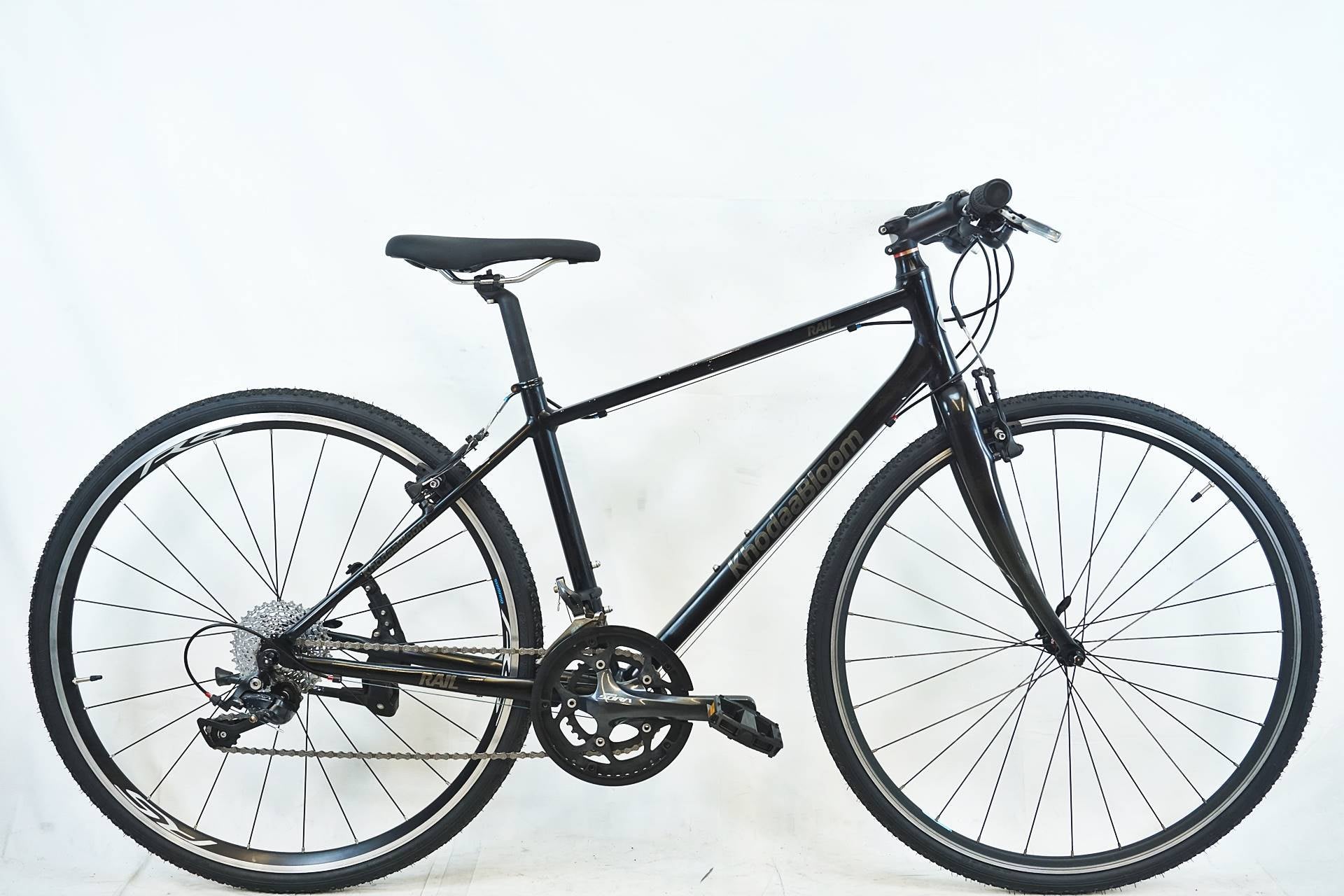 アニマート　東京都・引取り　室内保管　折りたたみ自転車 黒 小径車 アニマート東京都・引取り室内保管折りたたみ自転車 黒 小径車
