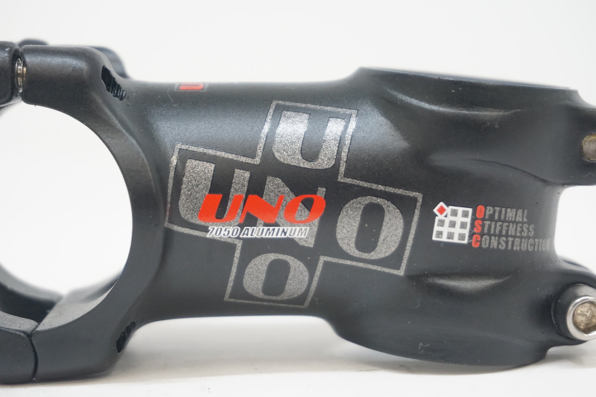 UNO 「ウノ」 Φ31.8 60mm ステム / 大阪美原北インター店